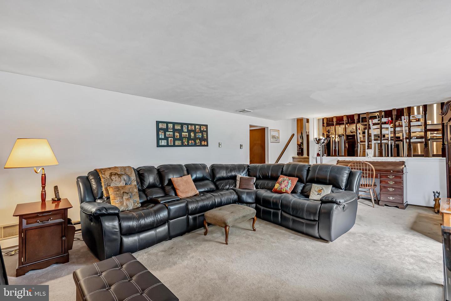 33 Squirrel Rd