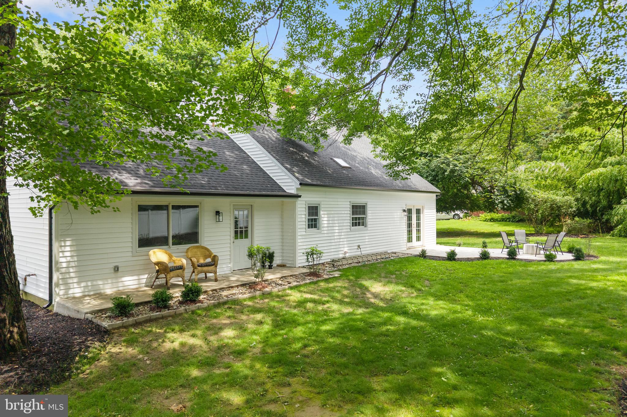 480 YALE DR