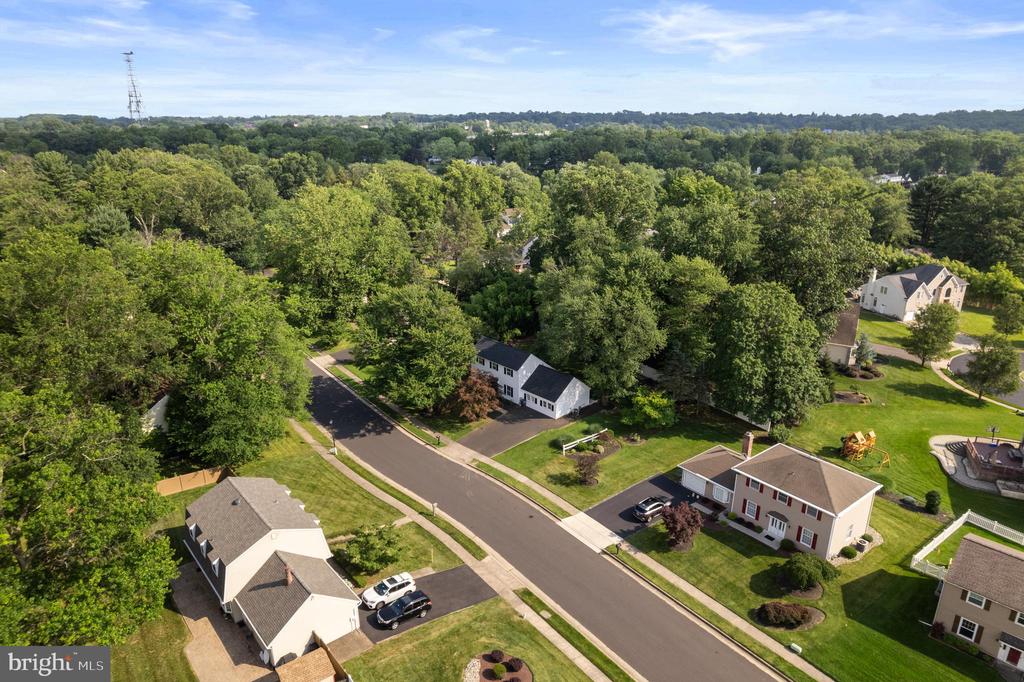 480 YALE DR