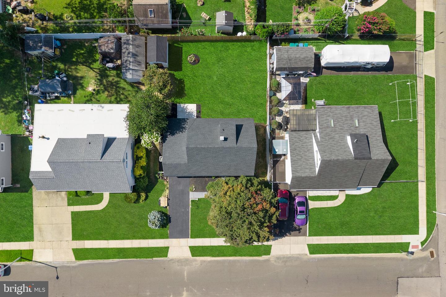 57 Middle Rd