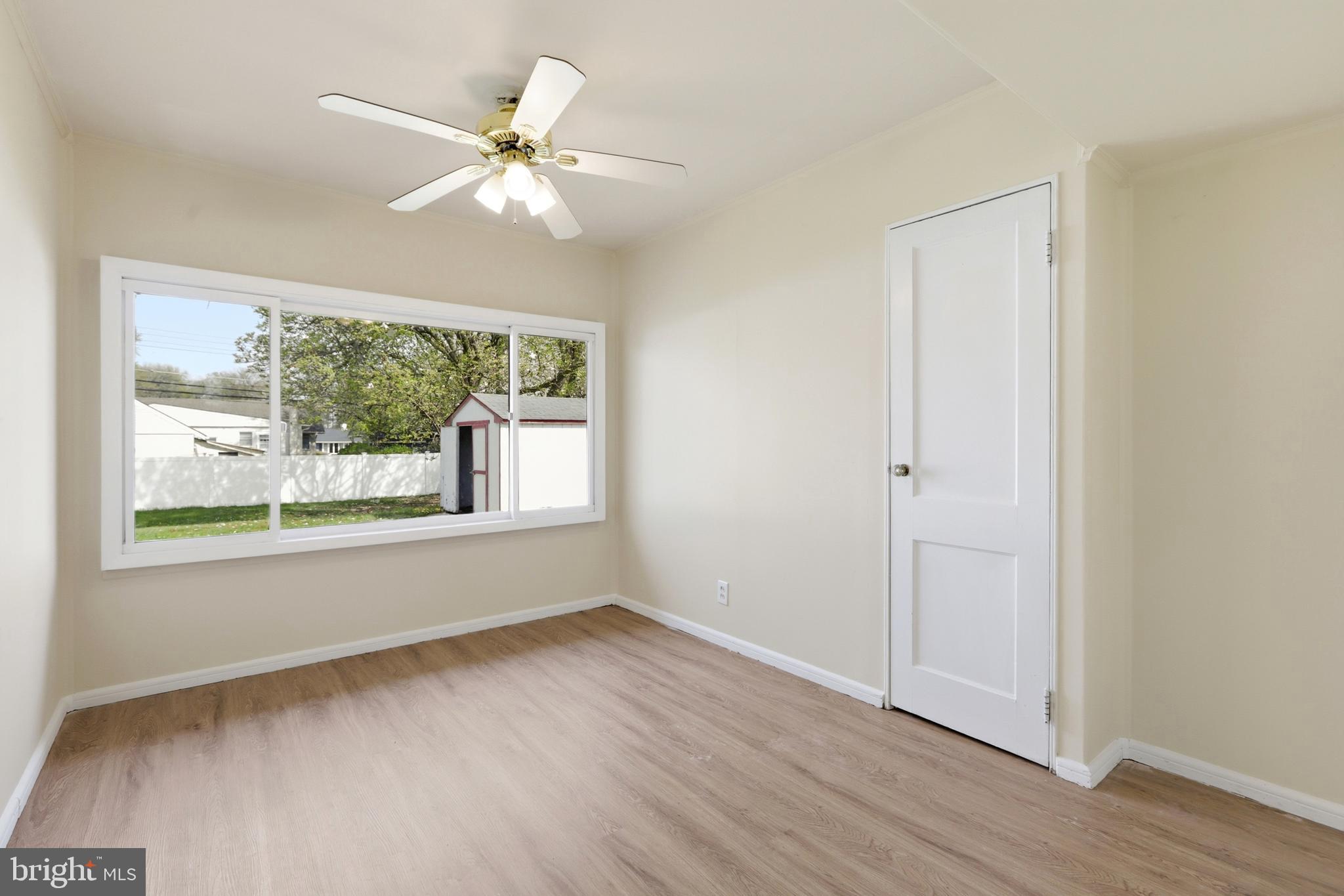 284 N OLDS BOULEVARD