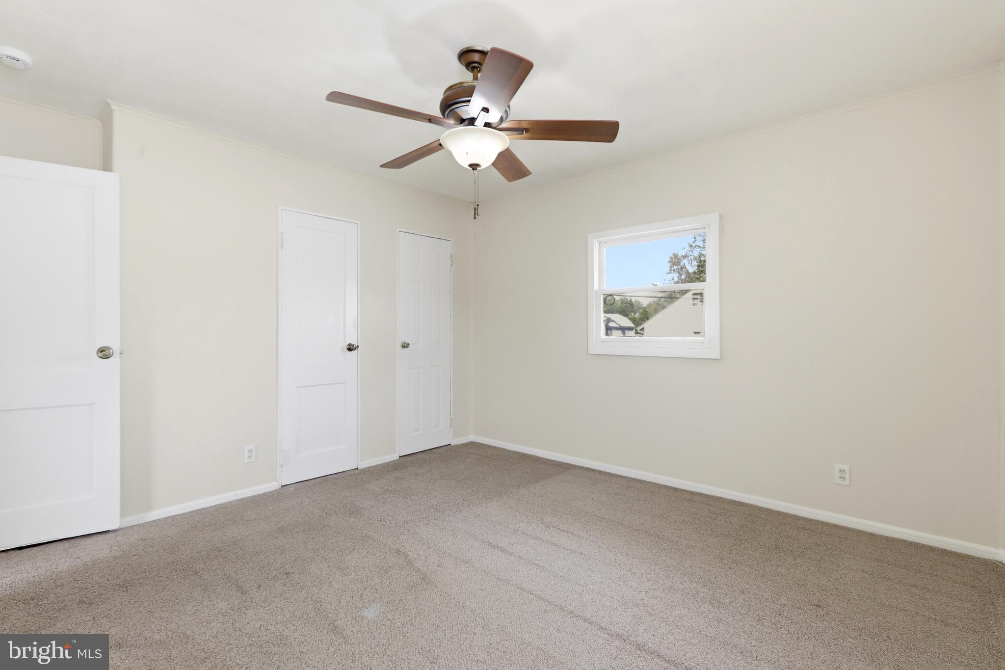 284 N OLDS BOULEVARD