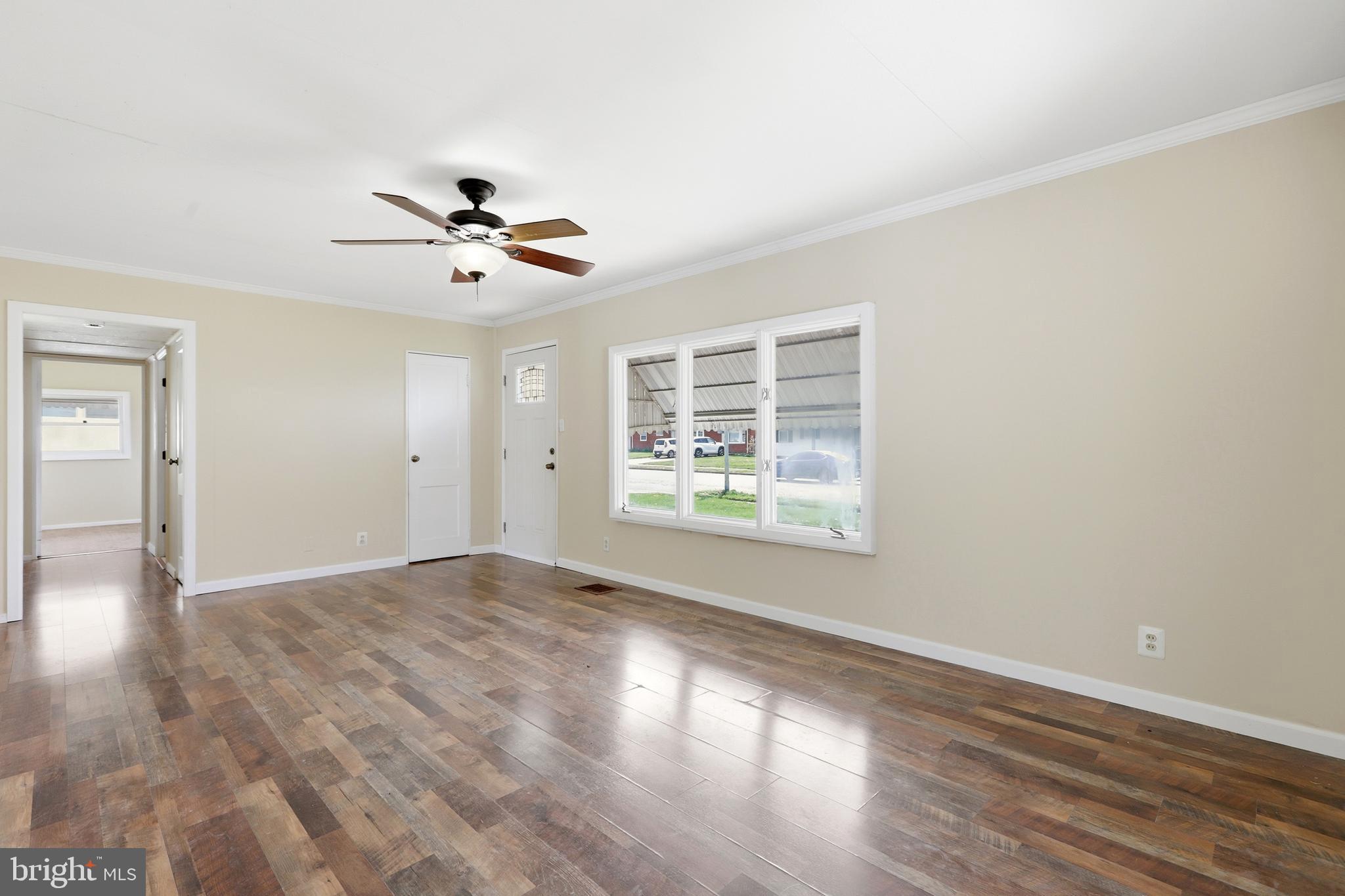 284 N OLDS BOULEVARD