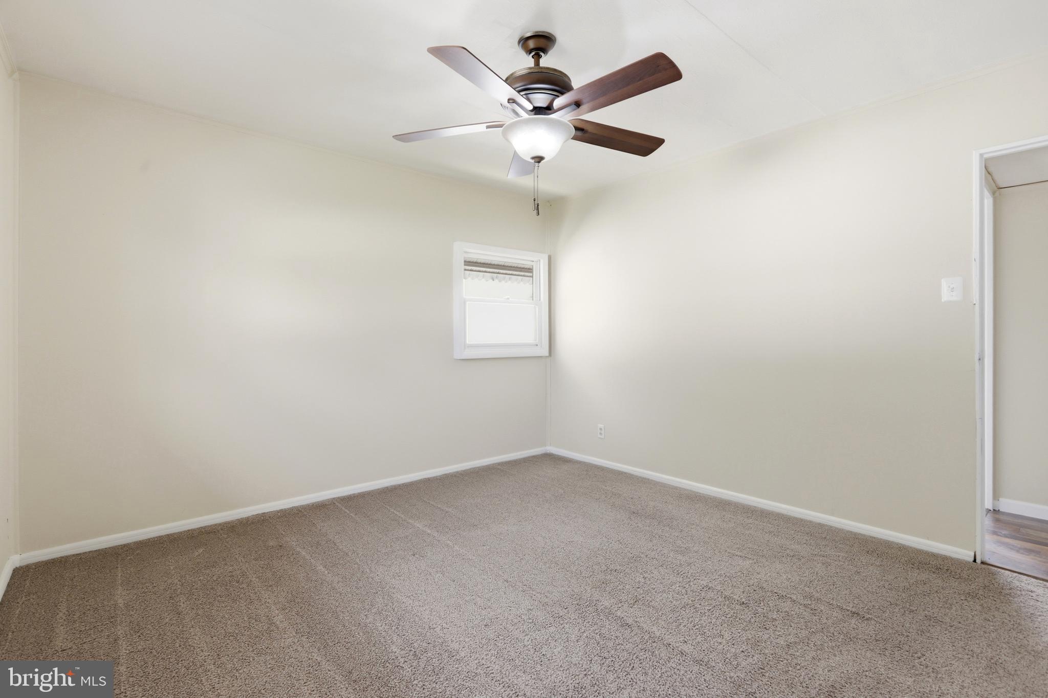 284 N OLDS BOULEVARD