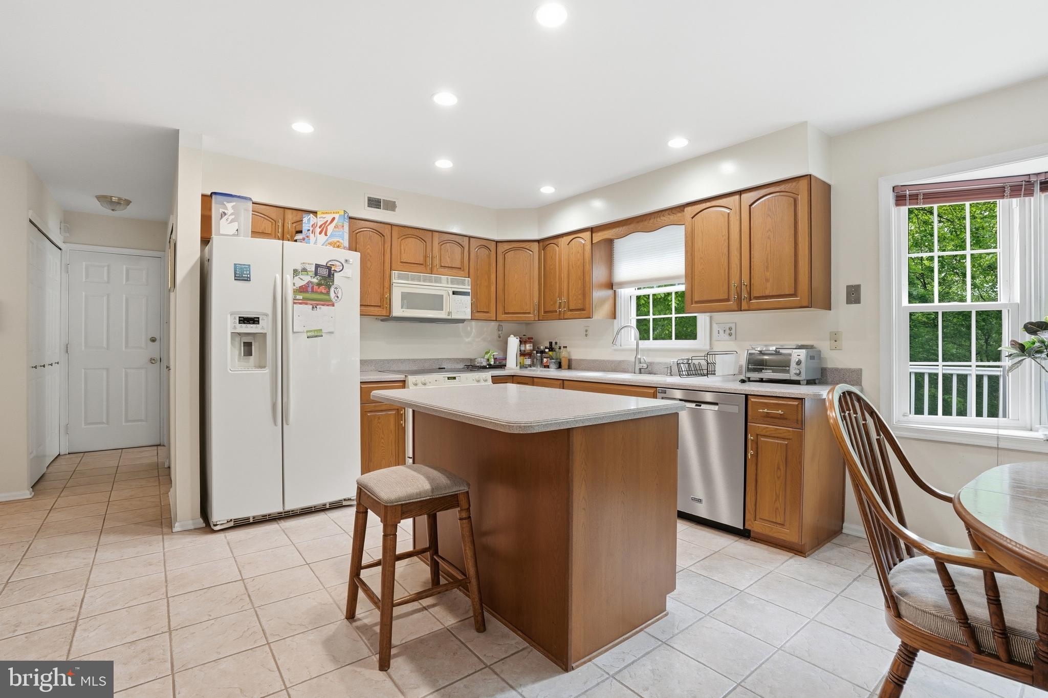 1316 HELLER DRIVE