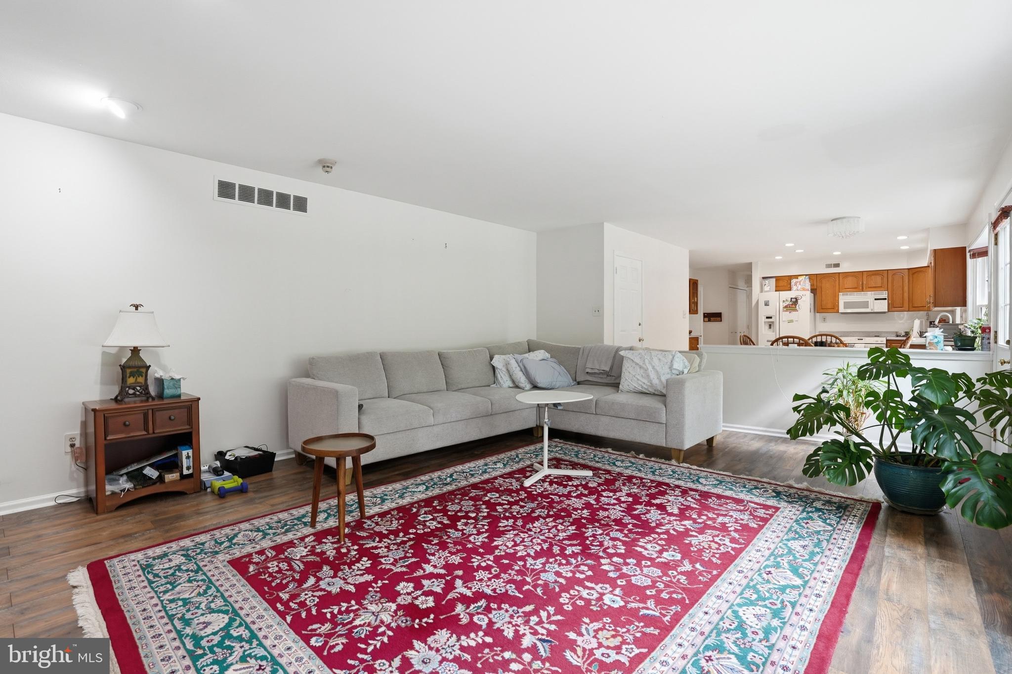 1316 HELLER DRIVE