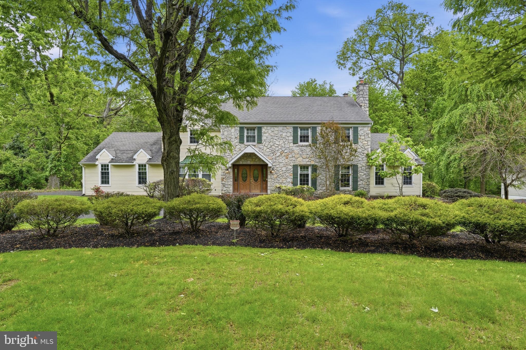 1316 HELLER DRIVE