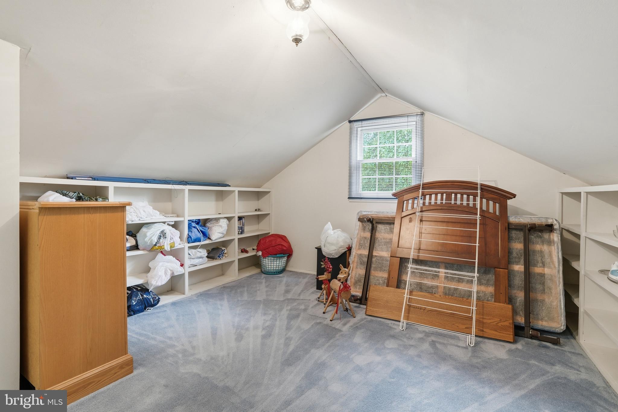 1316 HELLER DRIVE