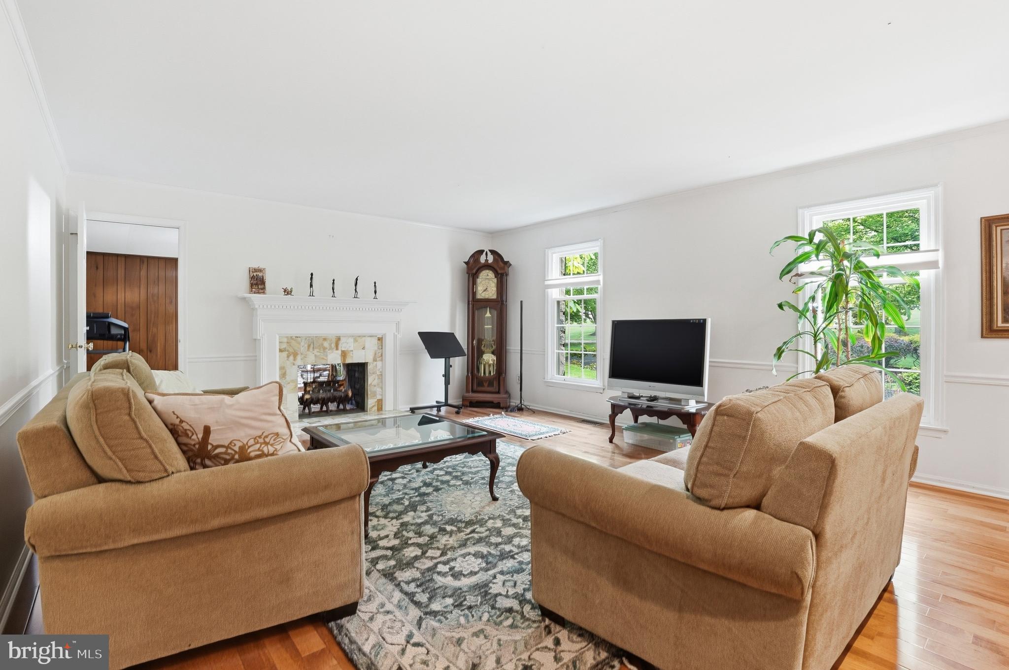 1316 HELLER DRIVE