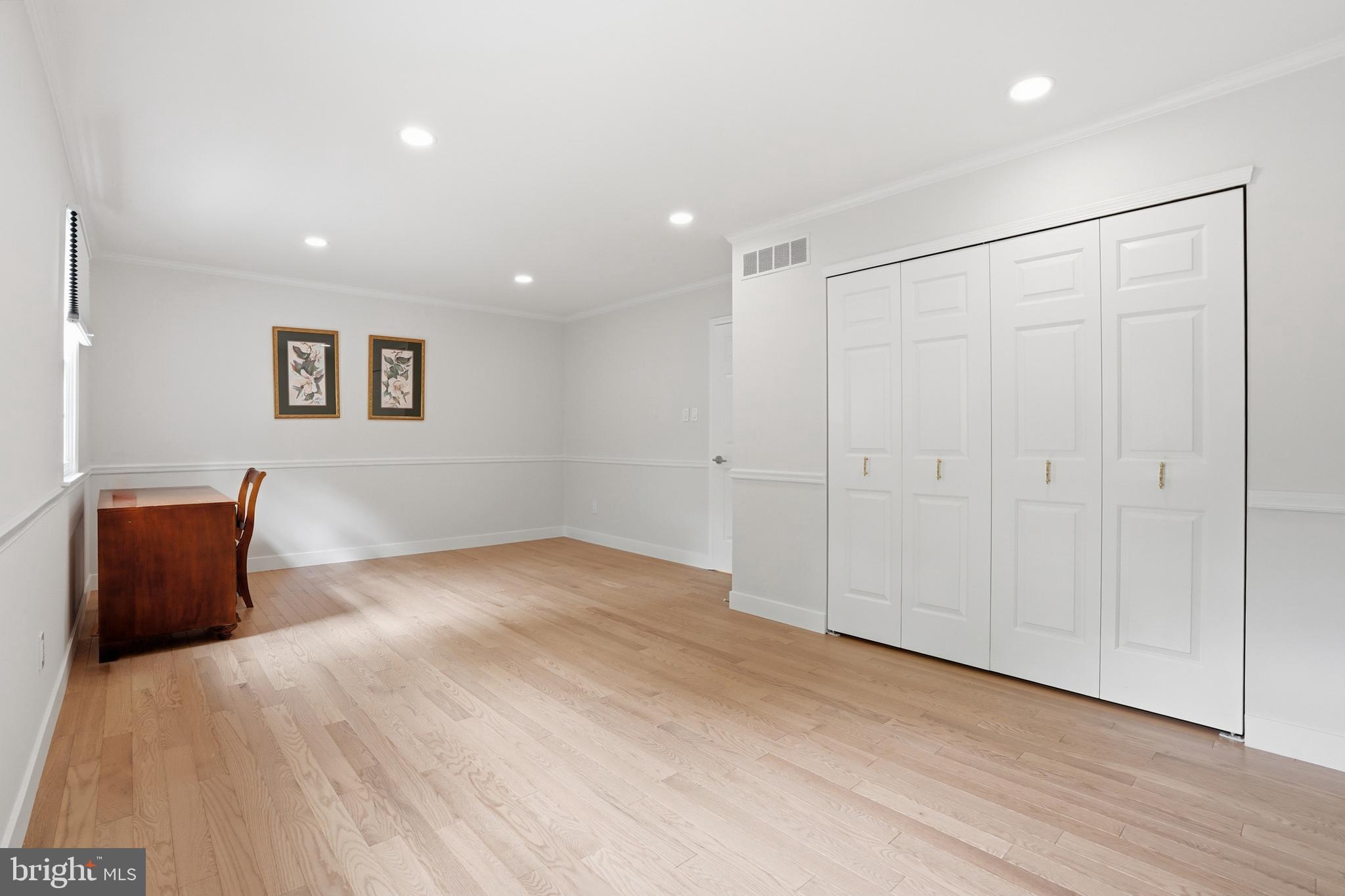 1316 HELLER DRIVE