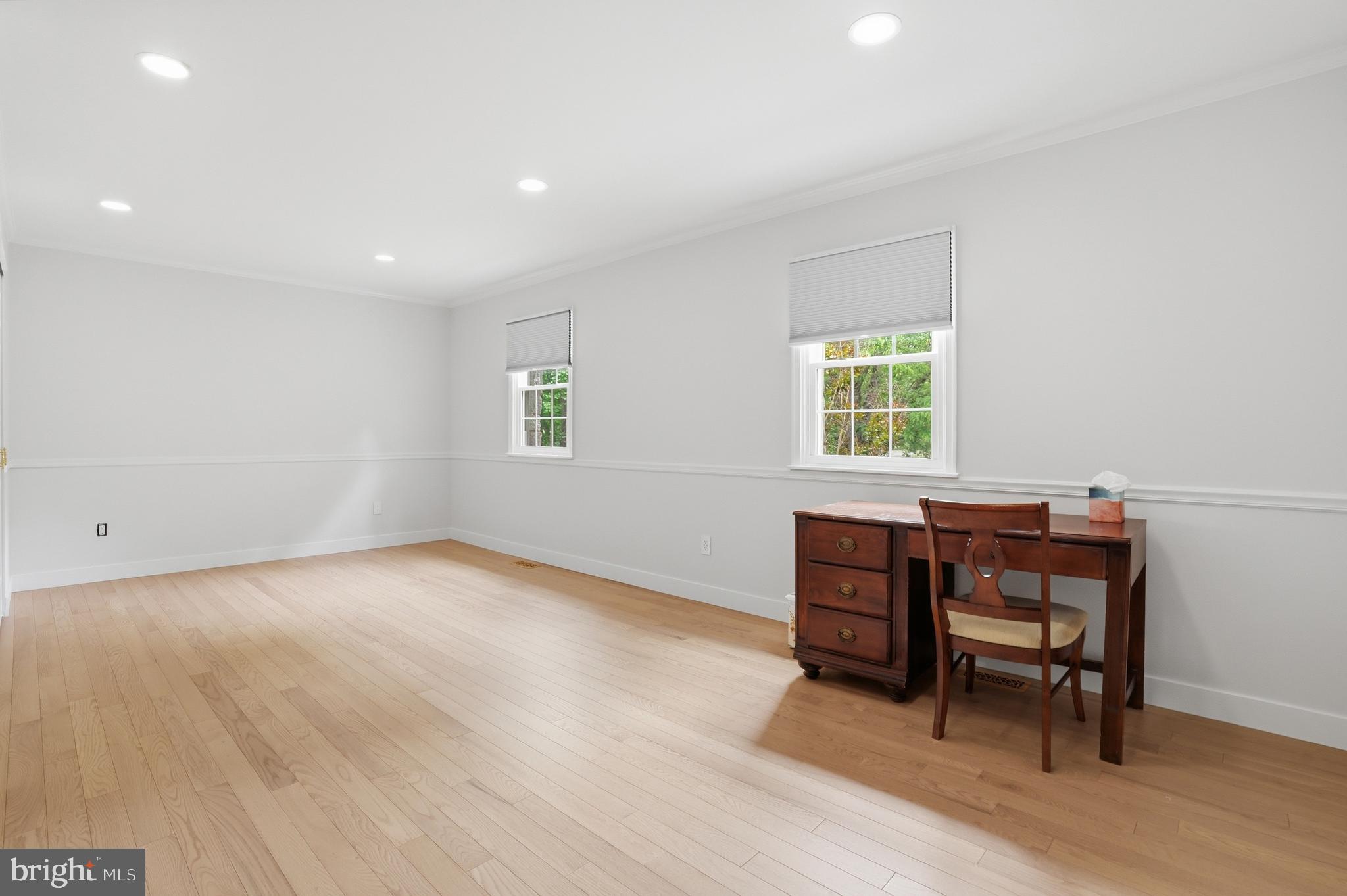 1316 HELLER DRIVE