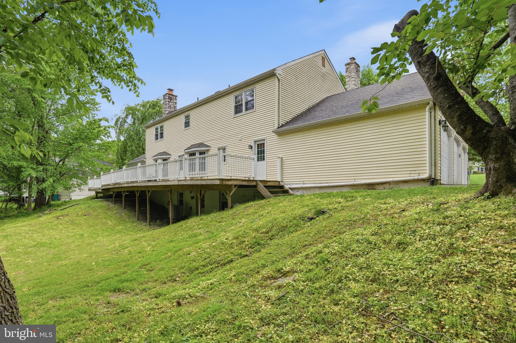 1316 HELLER DRIVE