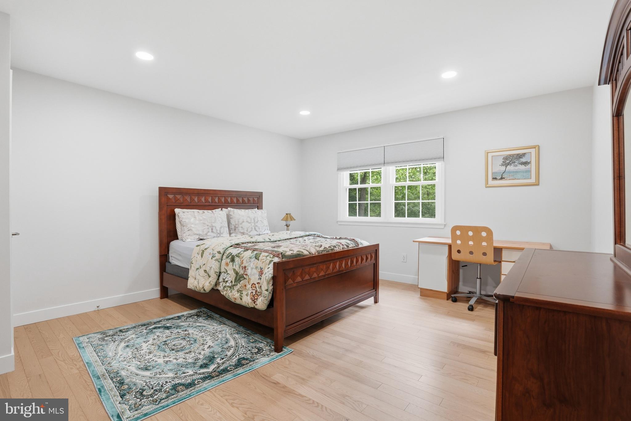 1316 HELLER DRIVE