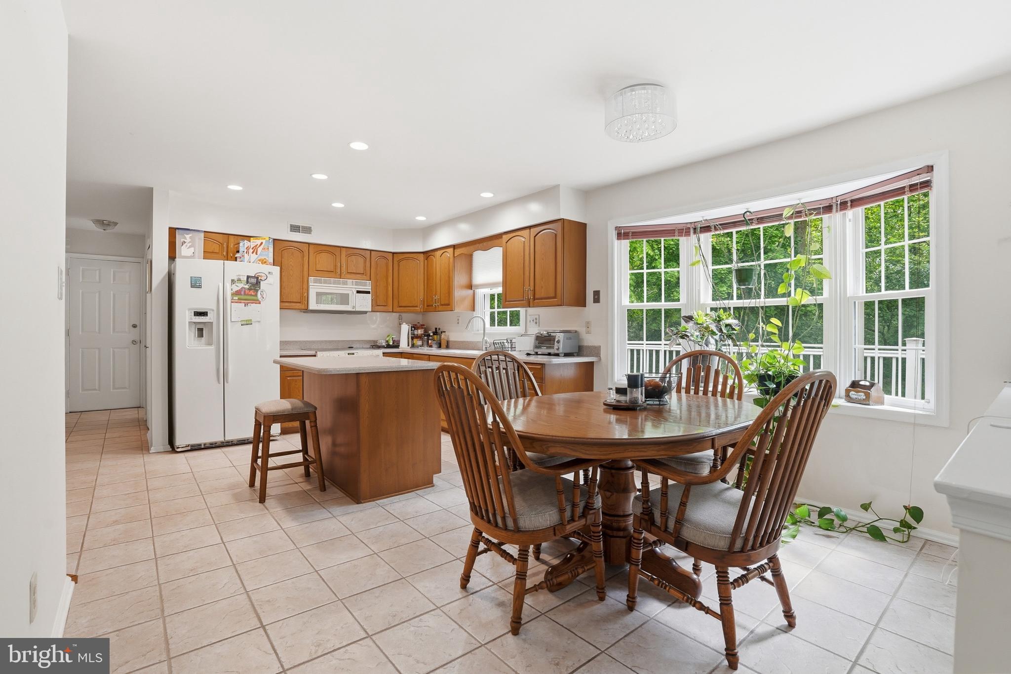 1316 HELLER DRIVE