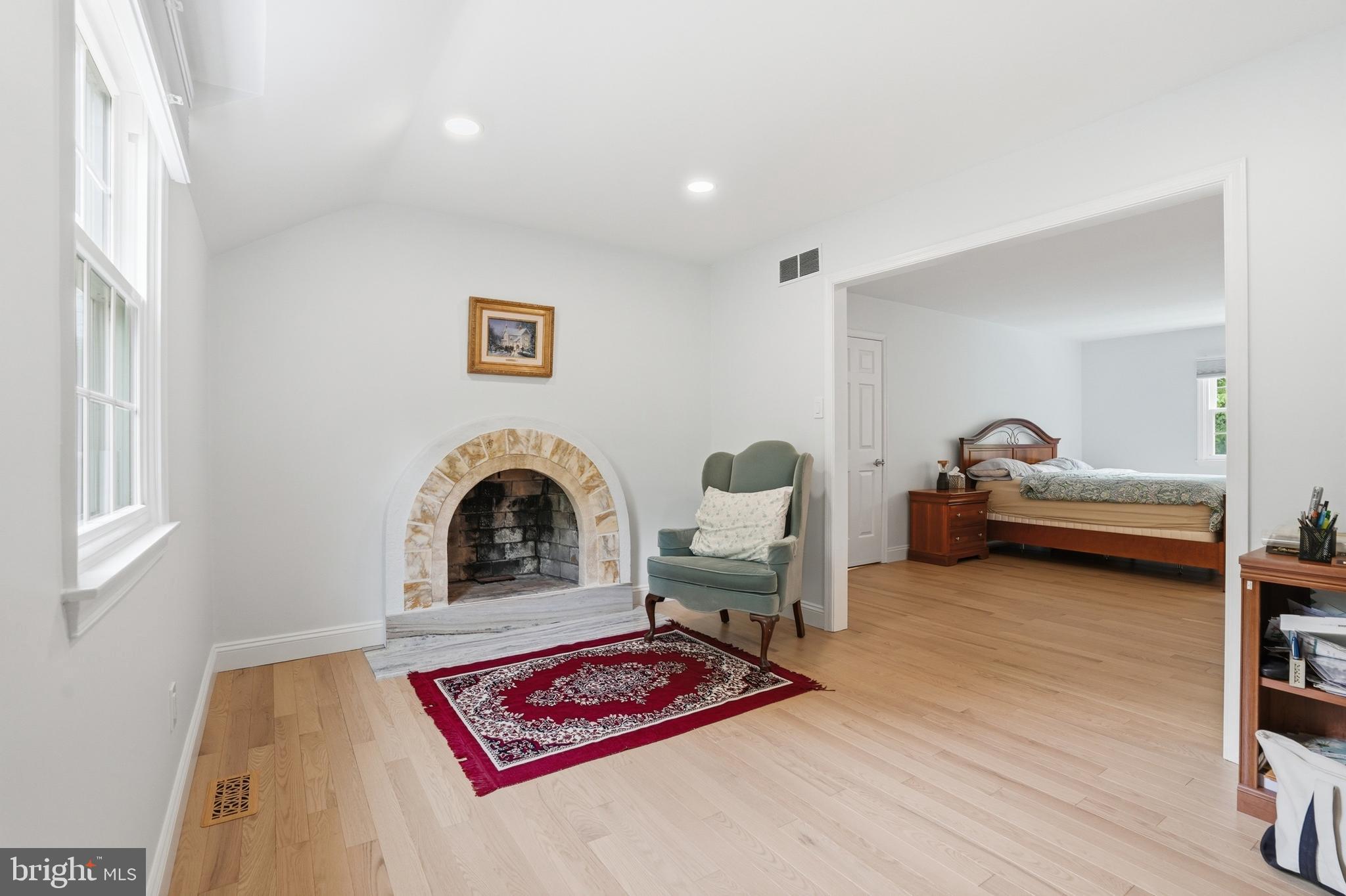 1316 HELLER DRIVE