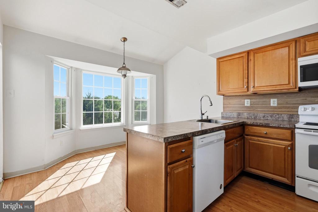 136 N TIMBER ROAD