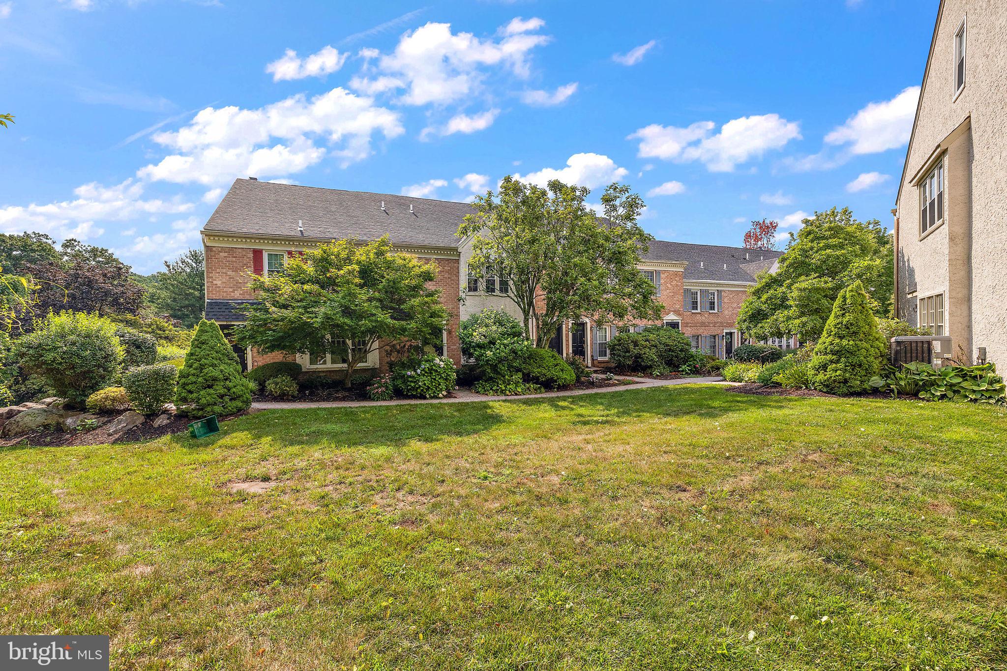 503 Everest Cir