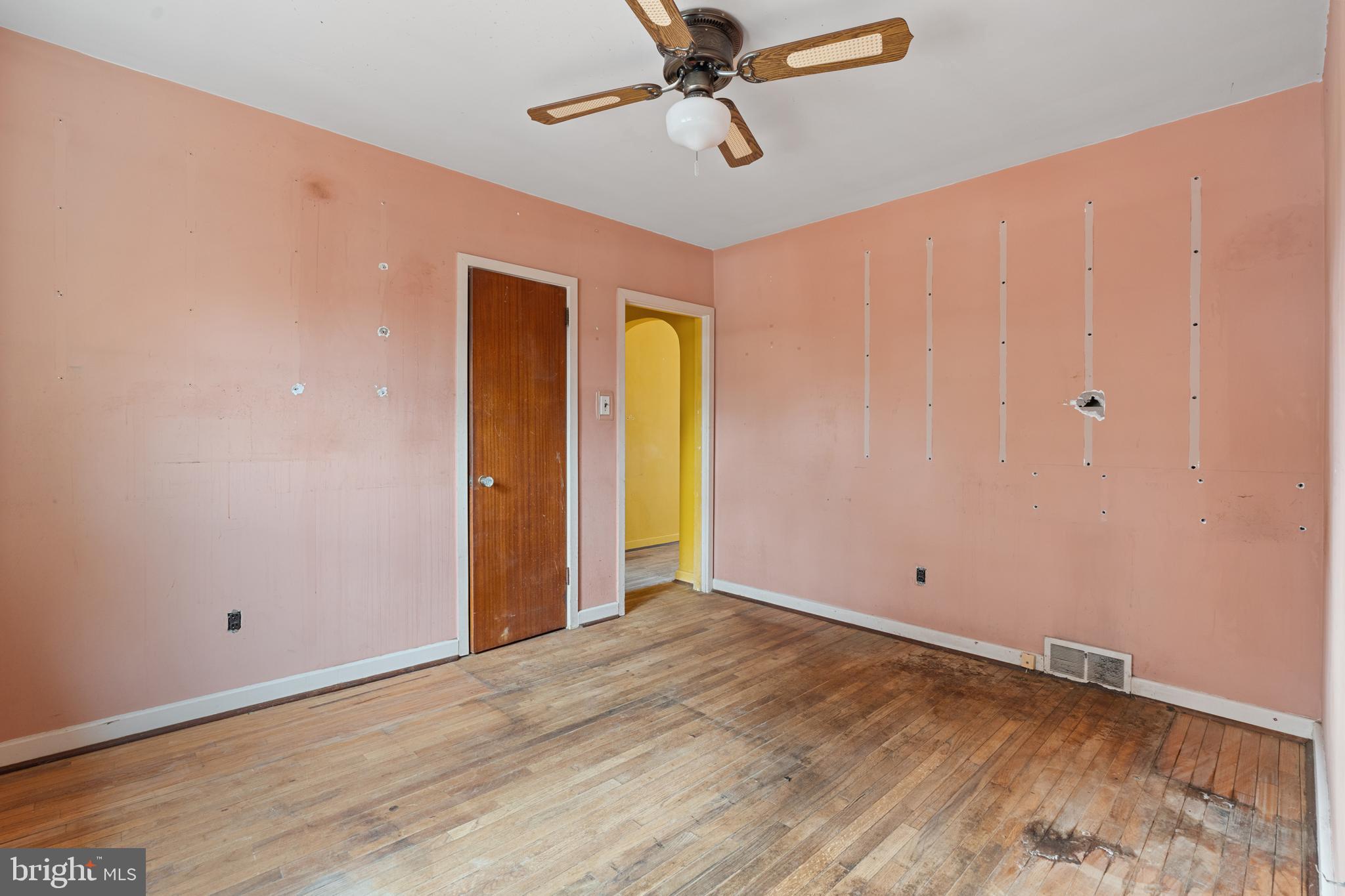 1508 Robin Rd