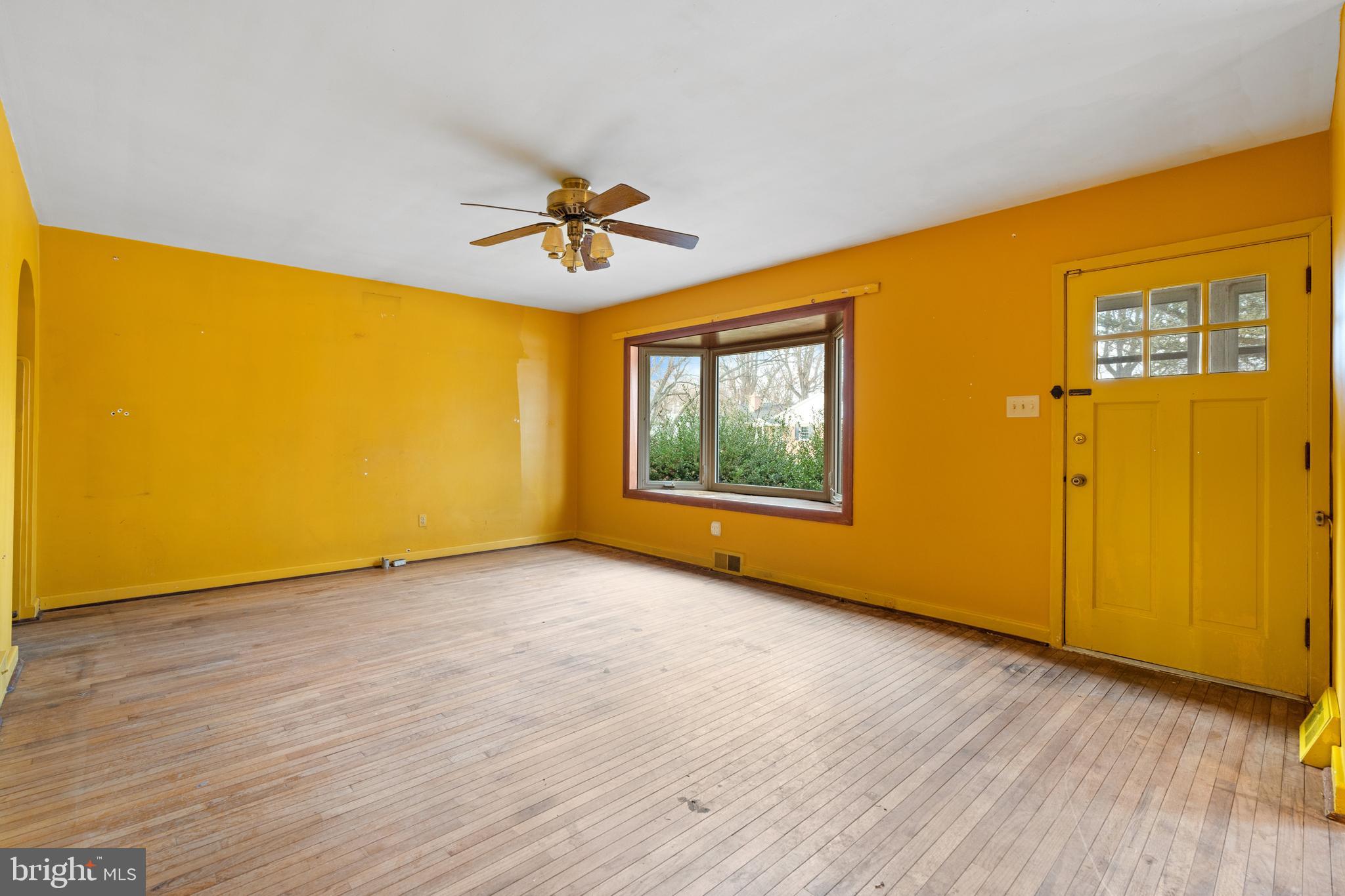 1508 Robin Rd