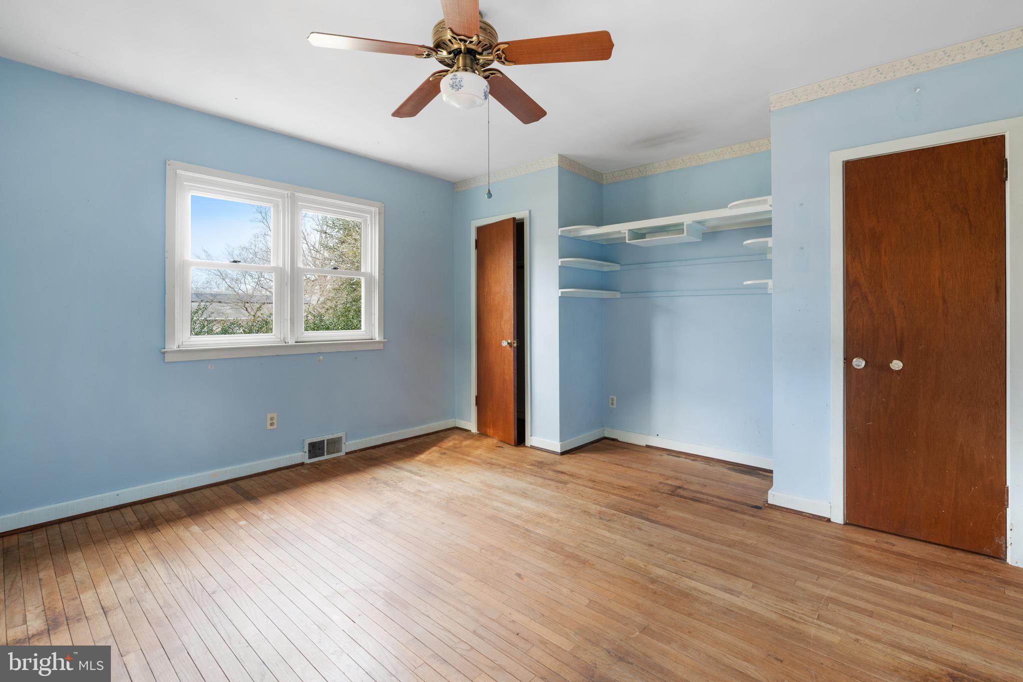 1508 Robin Rd