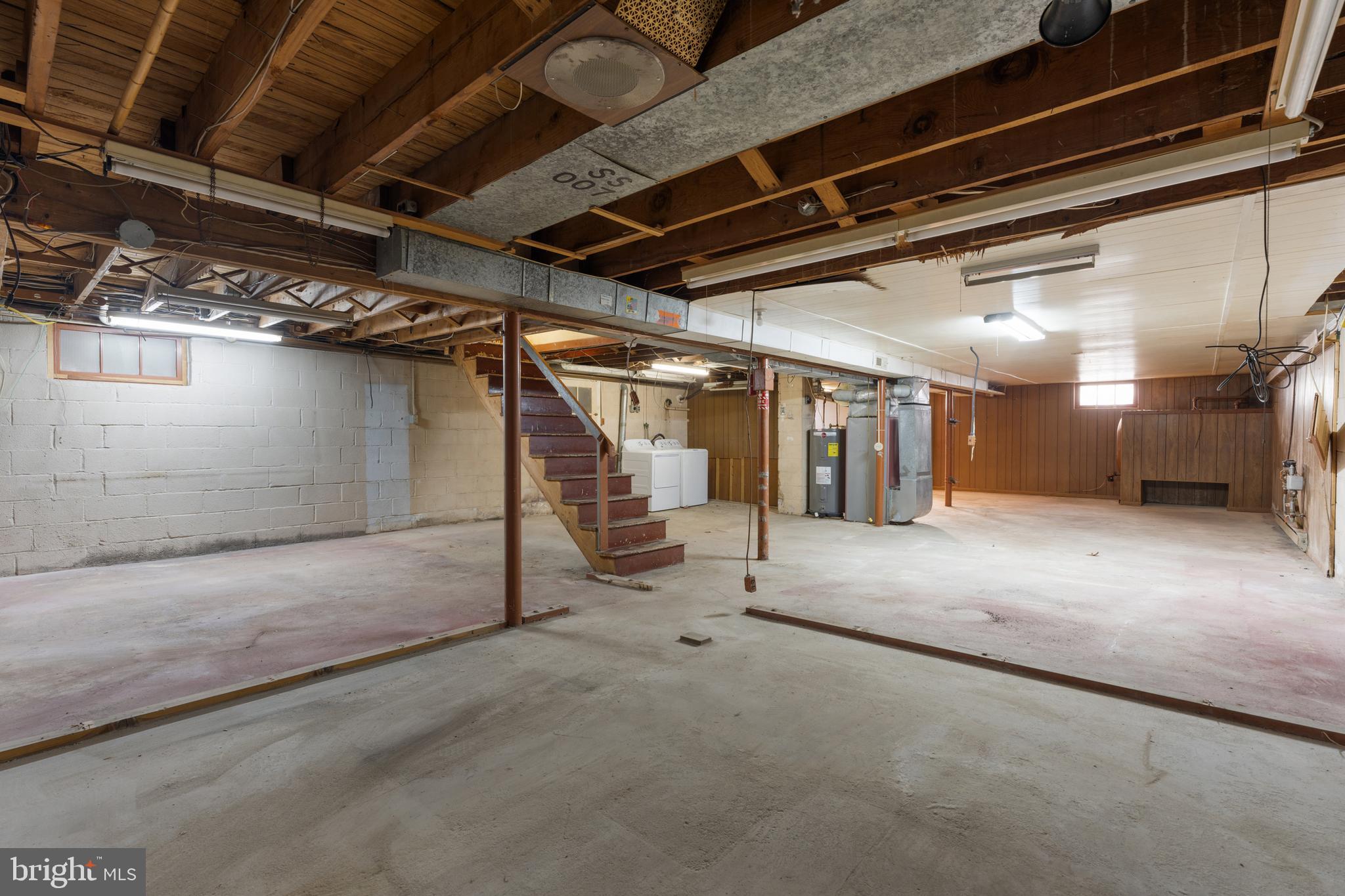 1508 Robin Rd