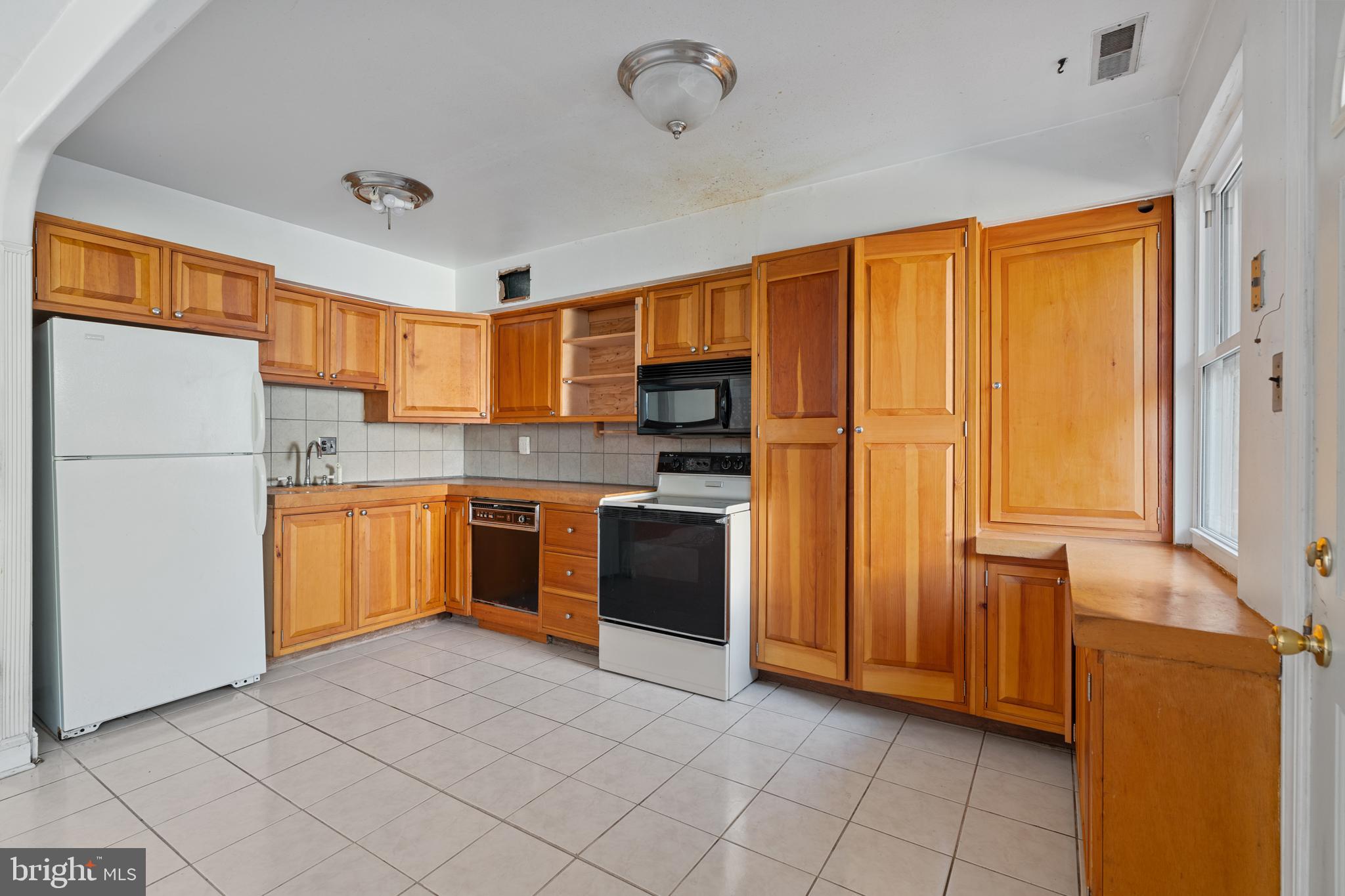 166 Appledore Dr