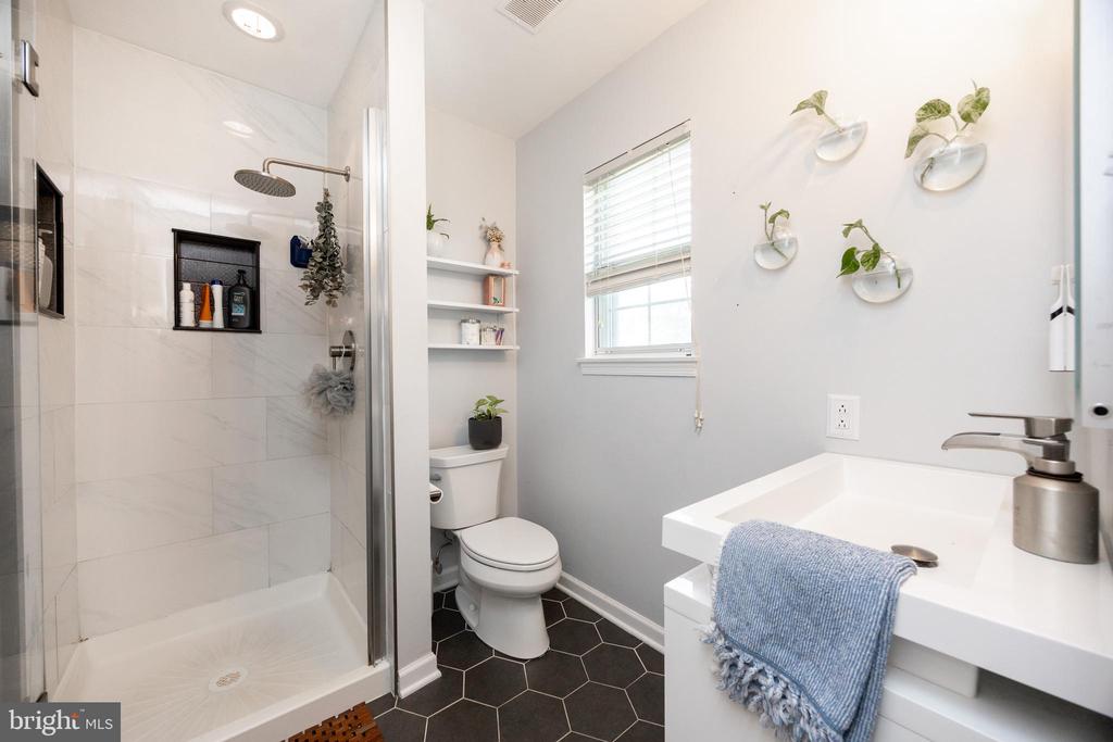 443 WESTRIDGE DRIVE 102