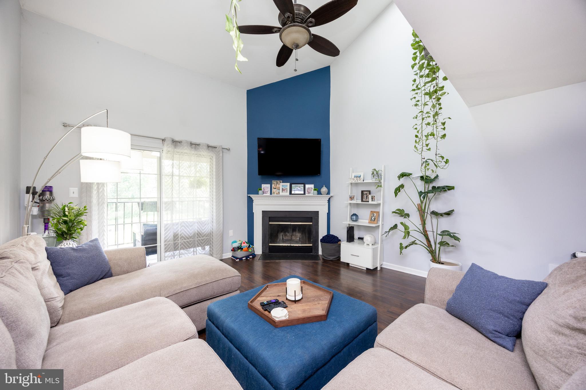 443 WESTRIDGE DRIVE 102