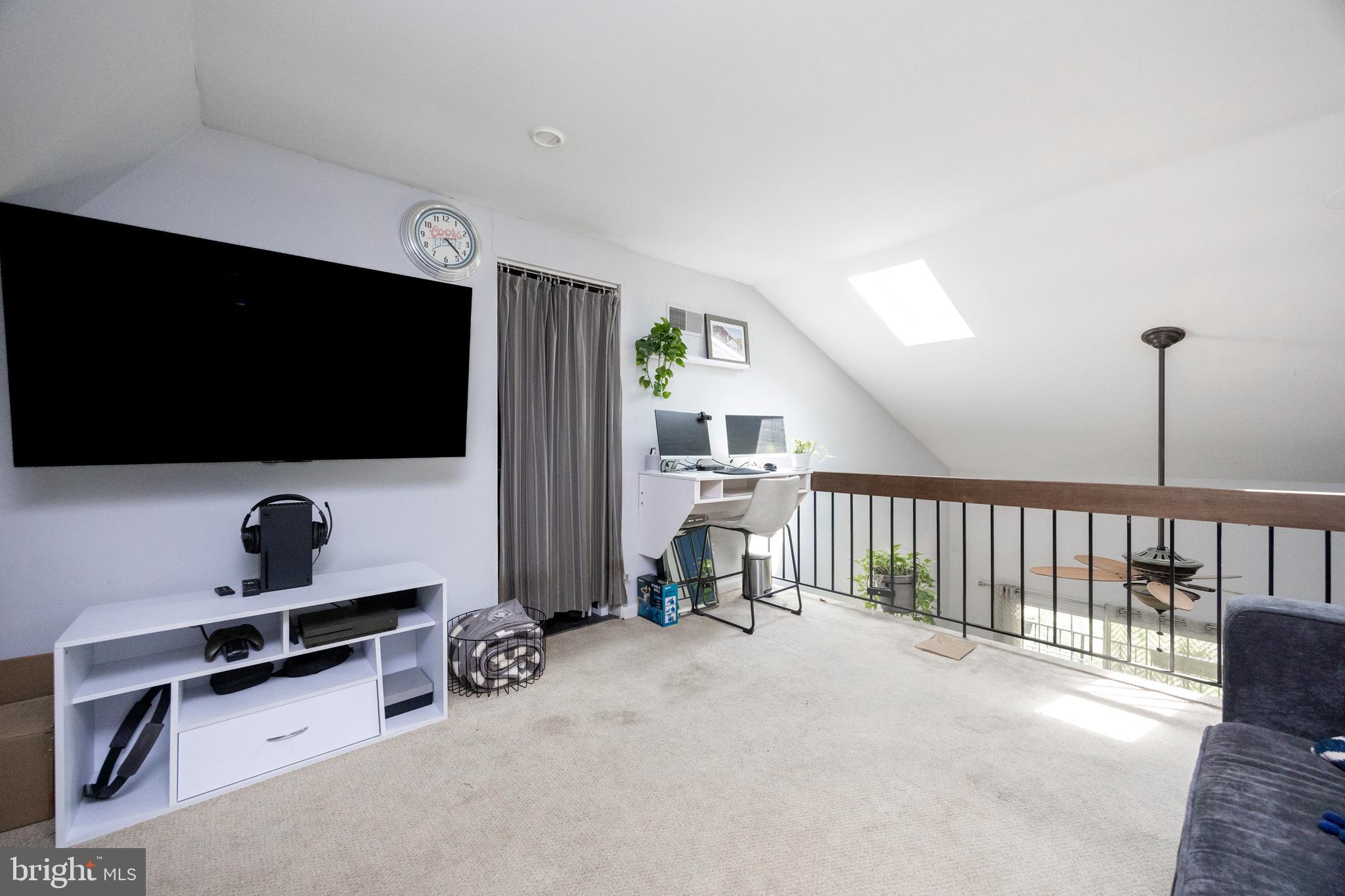 443 WESTRIDGE DRIVE 102