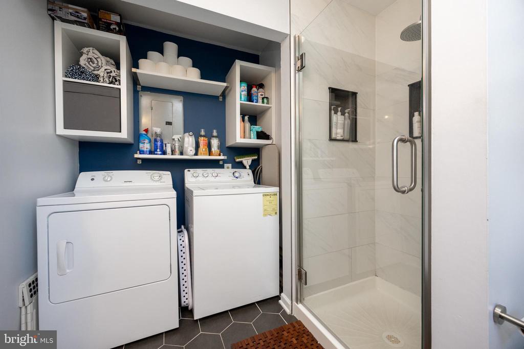 443 WESTRIDGE DRIVE 102
