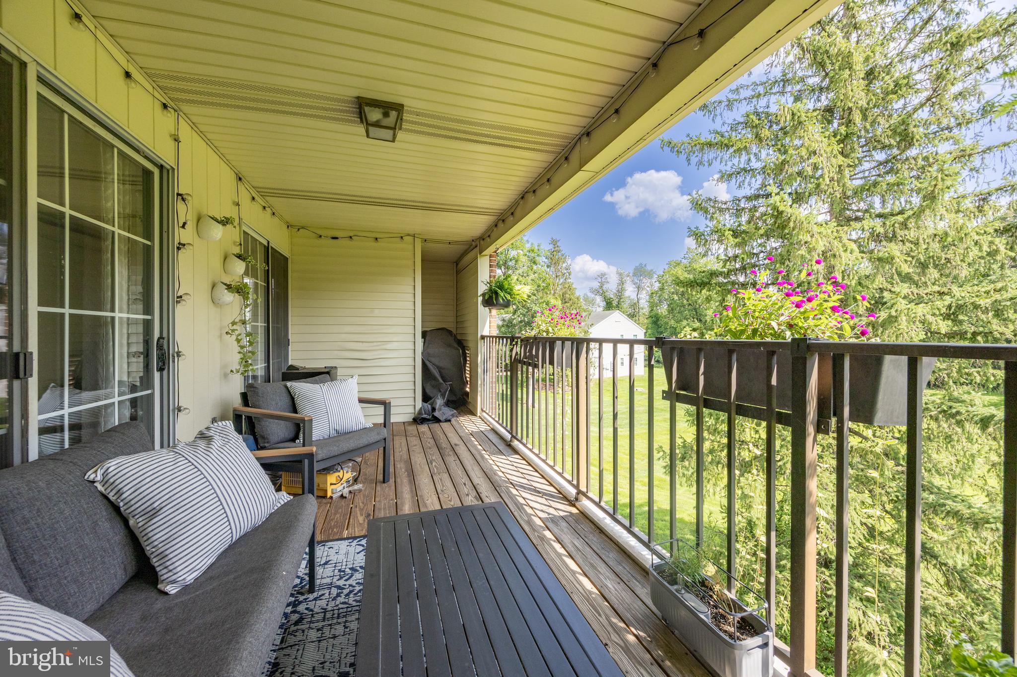443 WESTRIDGE DRIVE 102