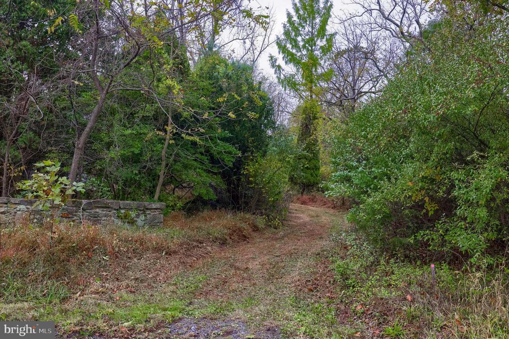 109 SHEEDER ROAD