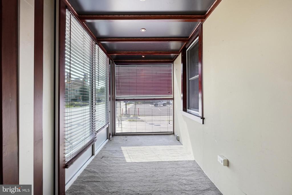 300 NUTT ROAD