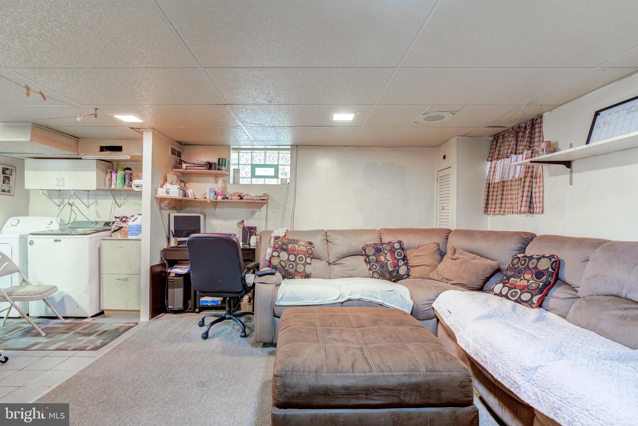 264 Wilde Ave