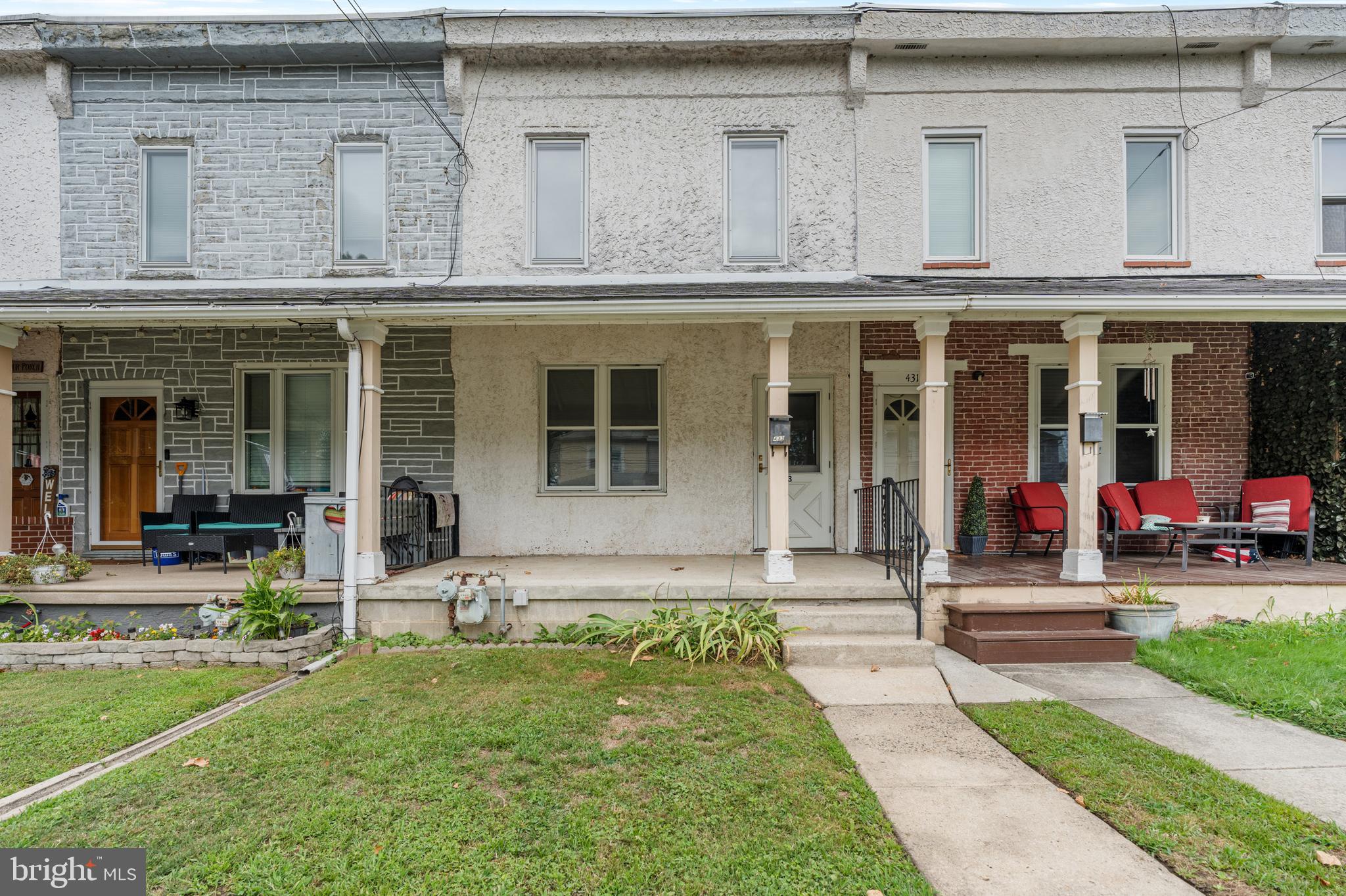 433 Iroquois St