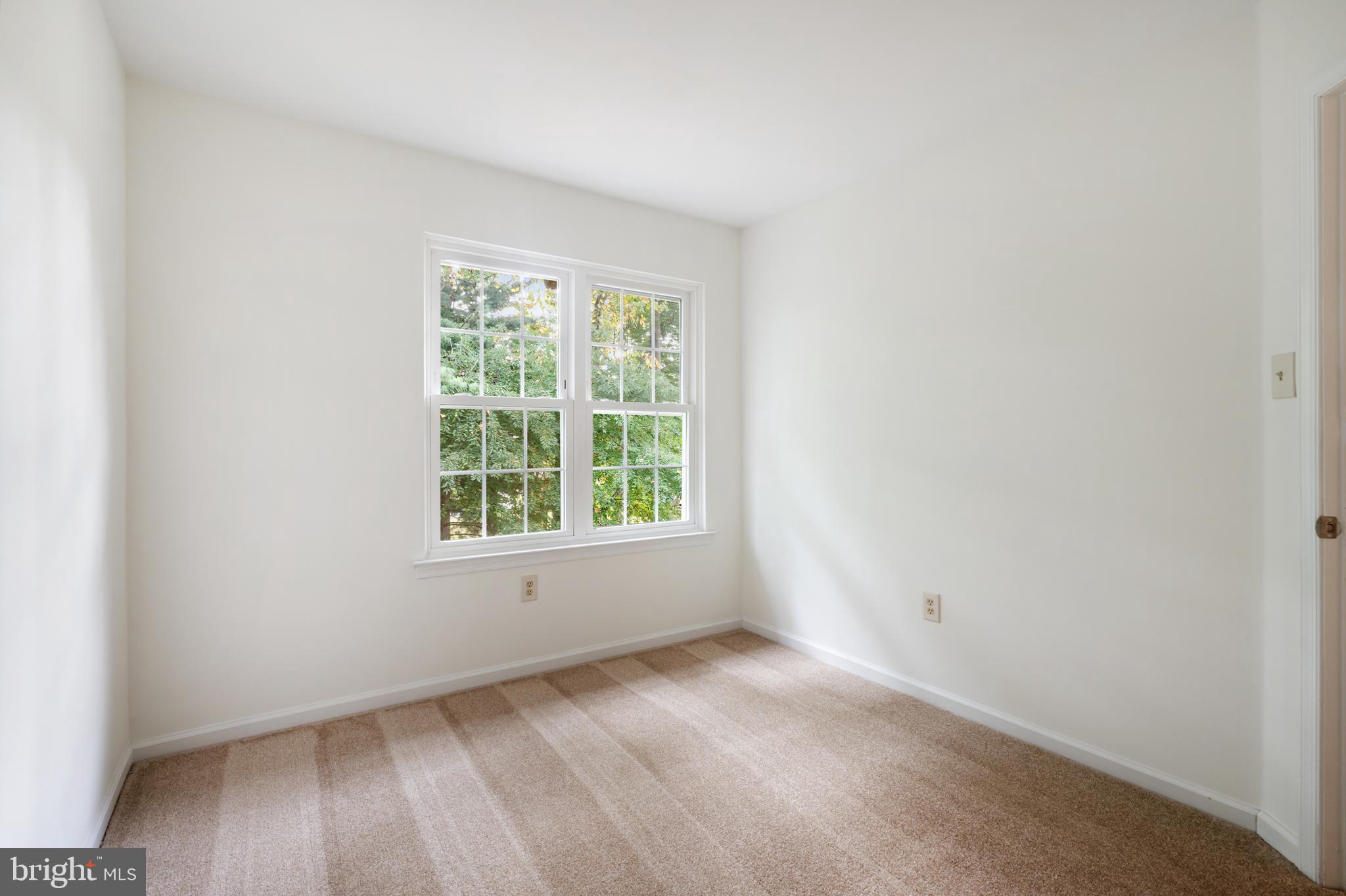 161 Nottingham Ct