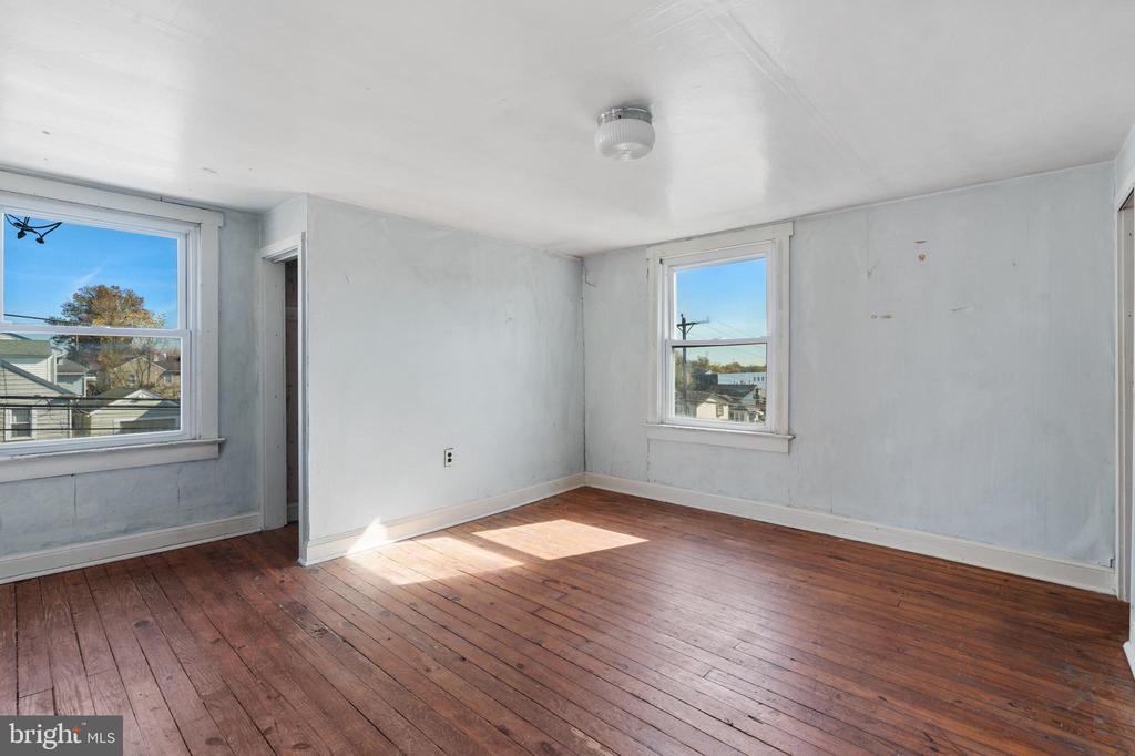 1012 Anderson Ave