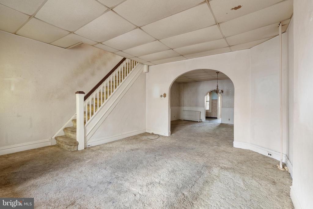 810 McDowell Ave