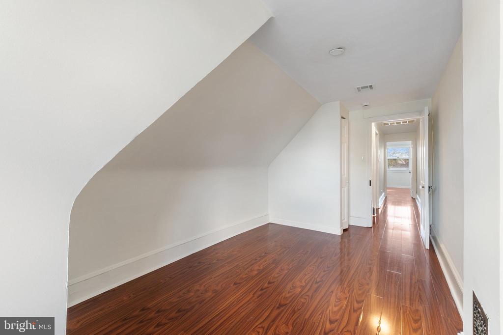 318 Seminole St