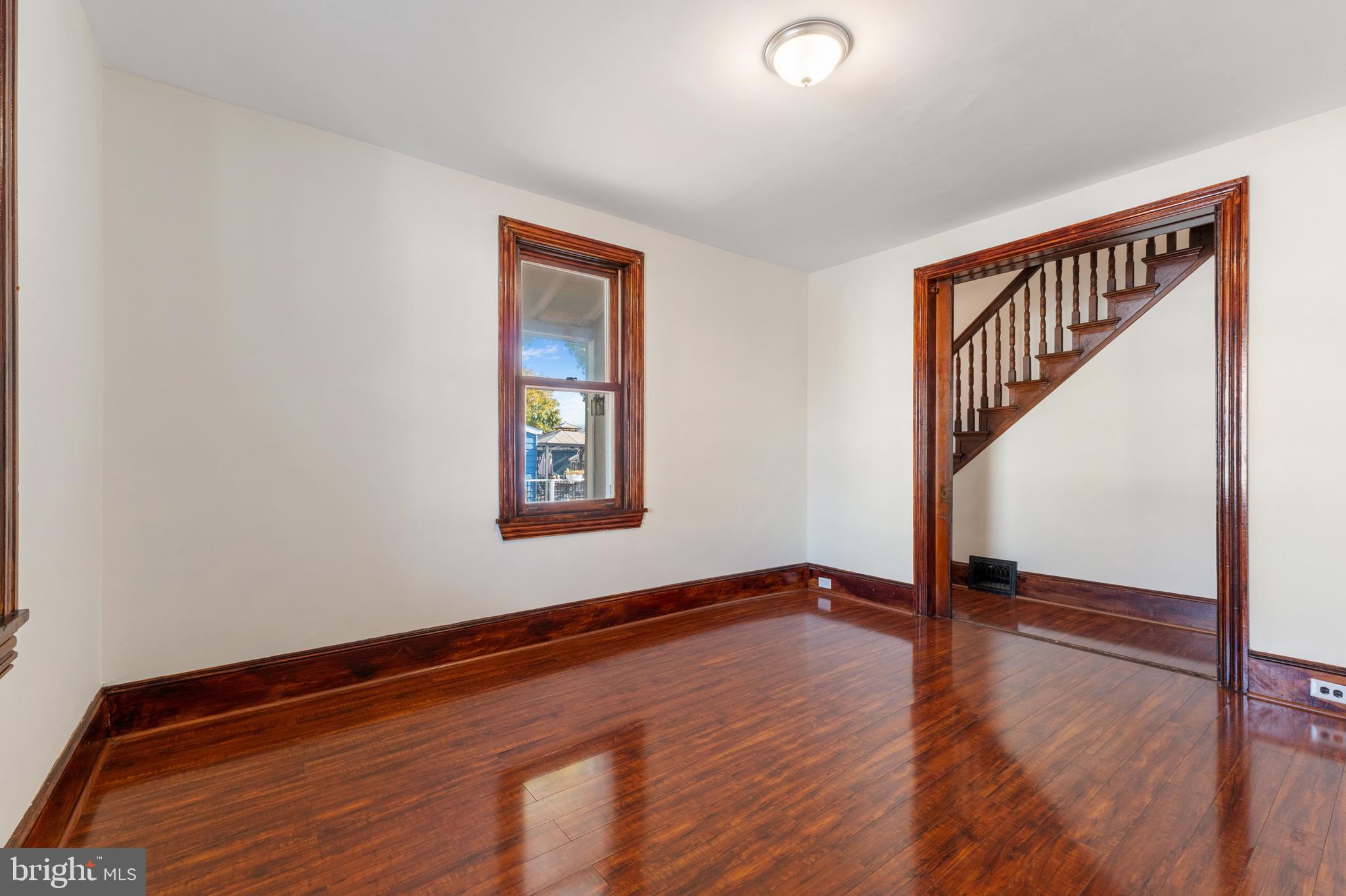 318 Seminole St