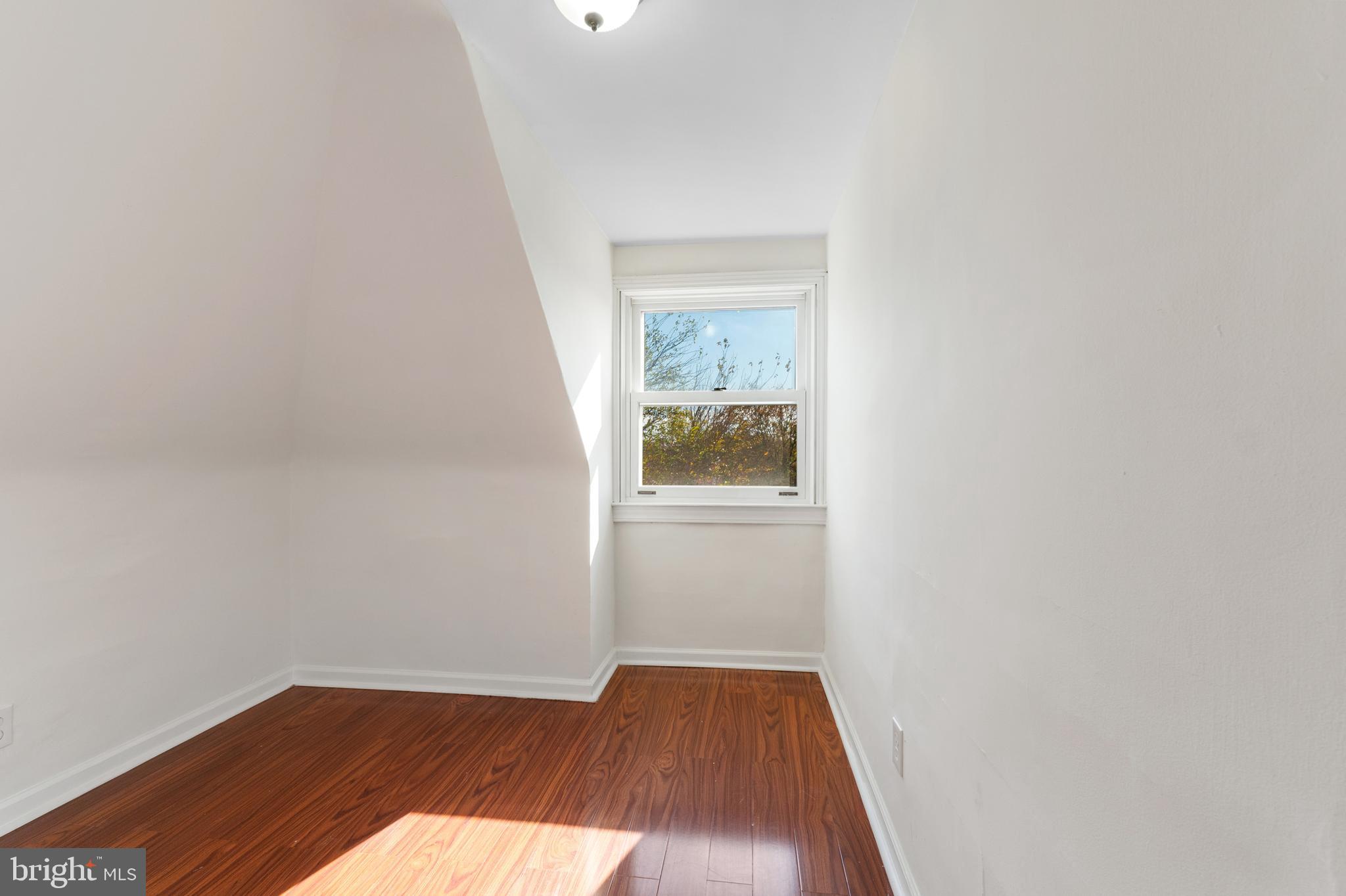318 Seminole St