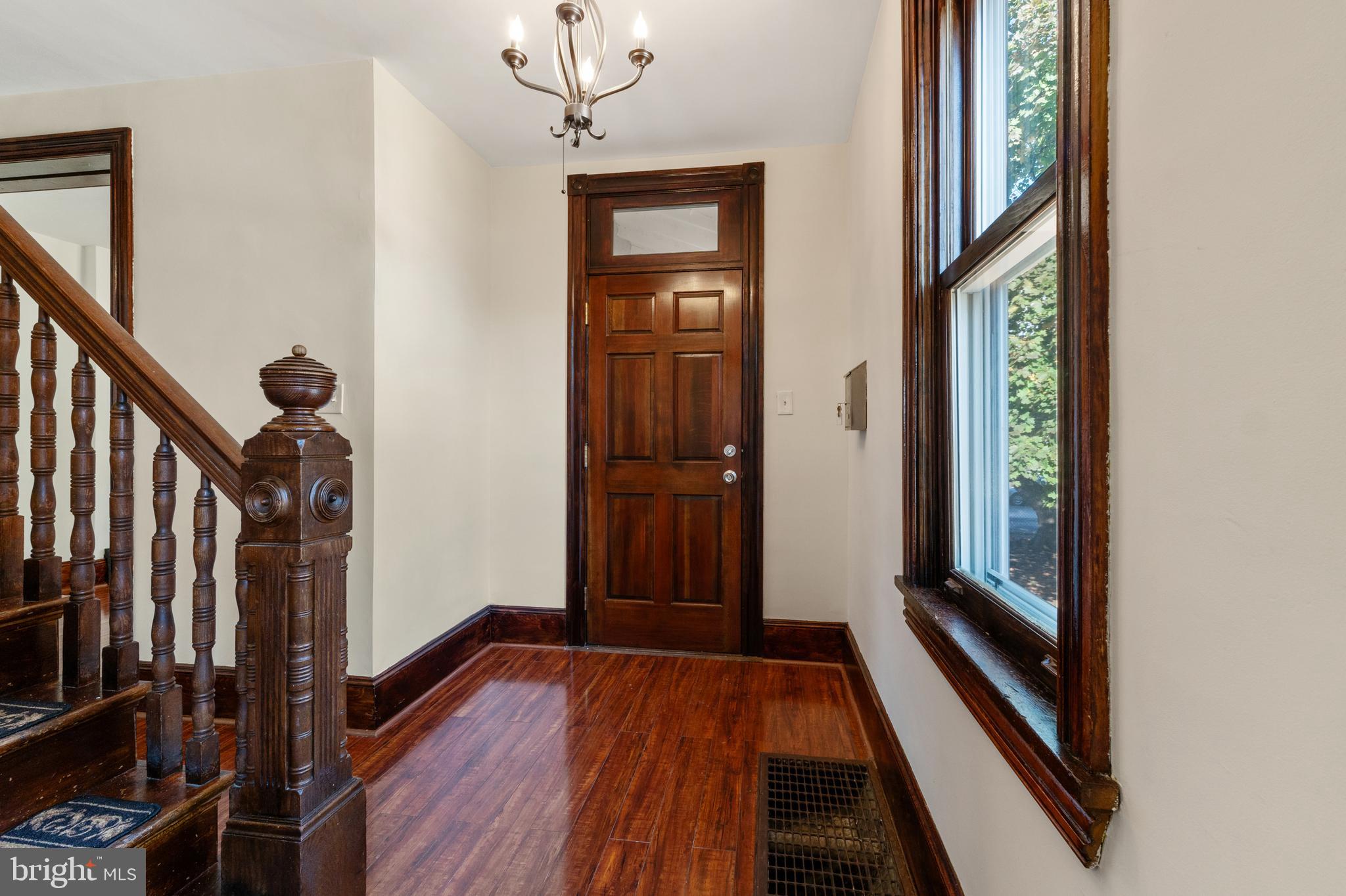 318 Seminole St