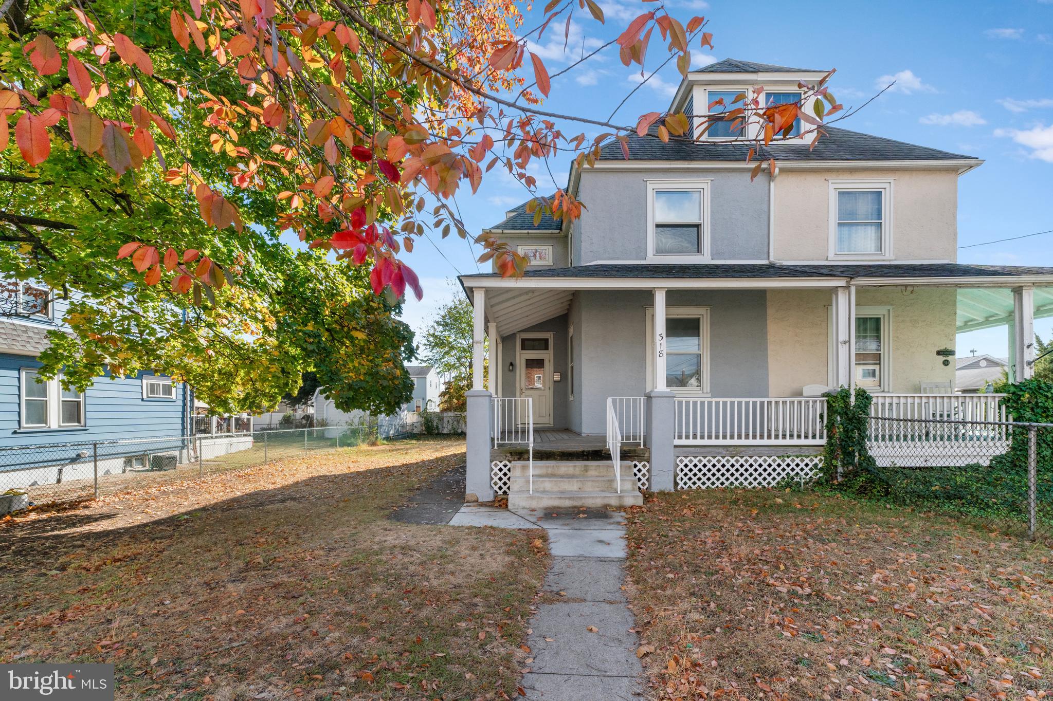 318 Seminole St