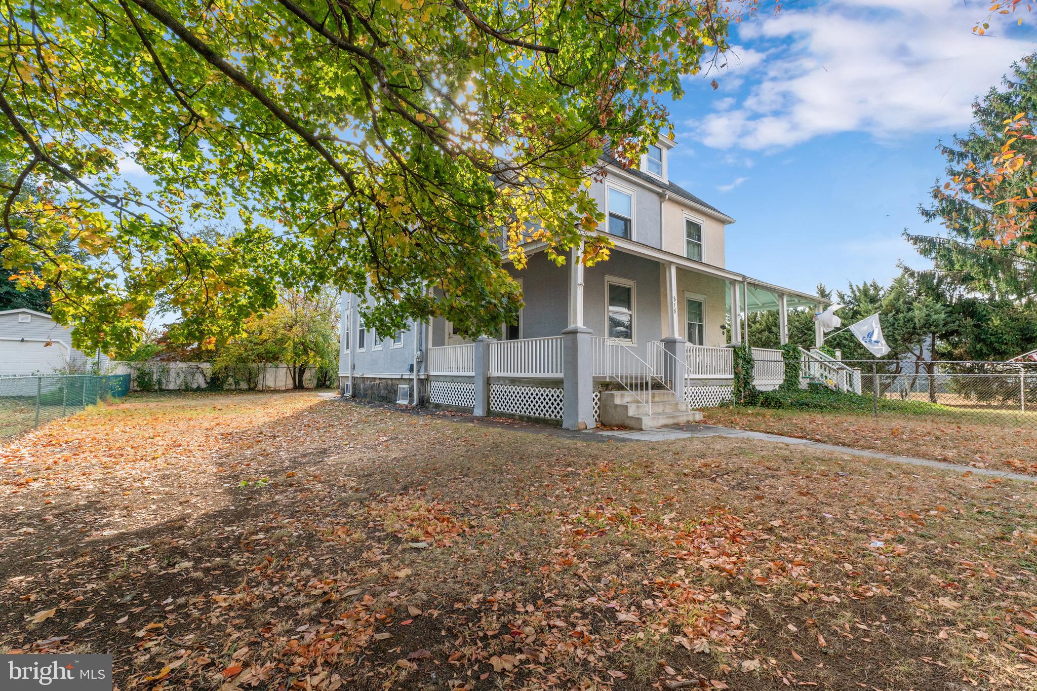 318 Seminole St