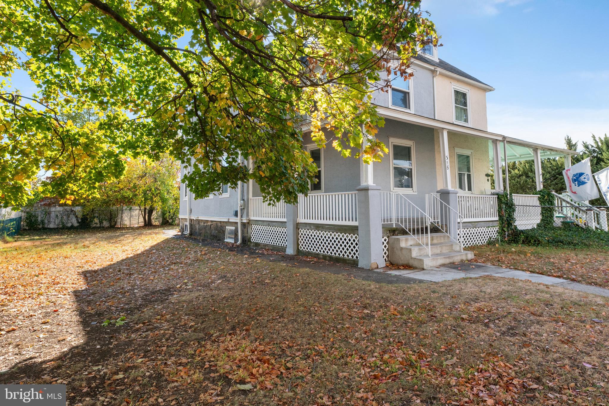318 Seminole St