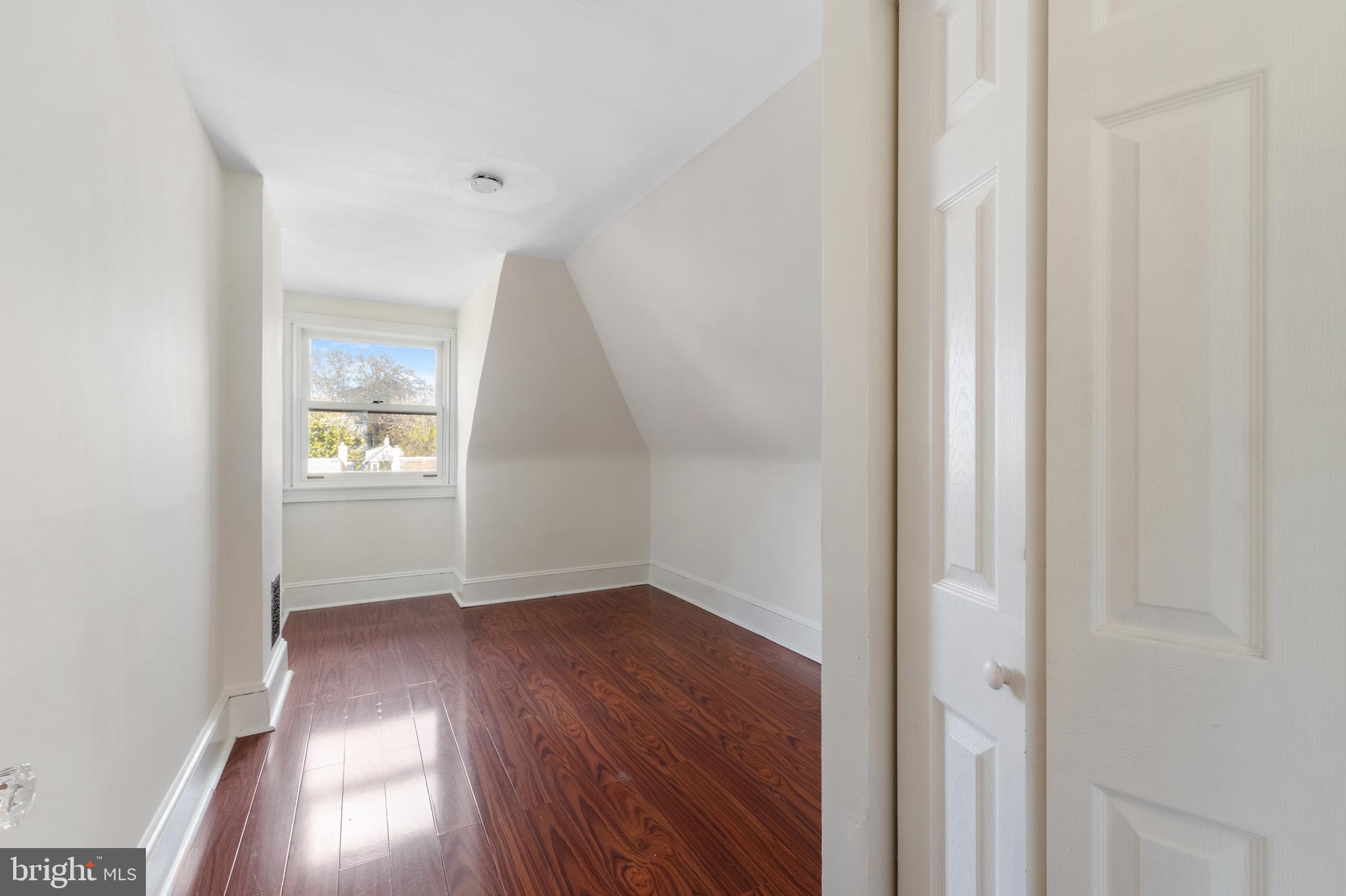 318 Seminole St