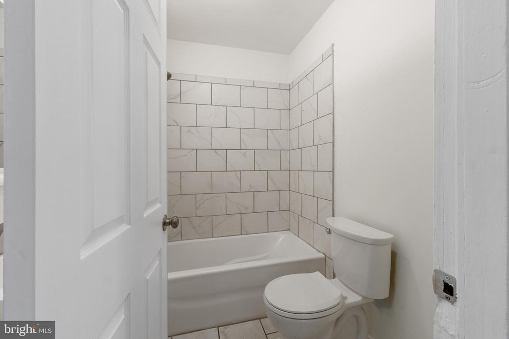 318 Seminole St