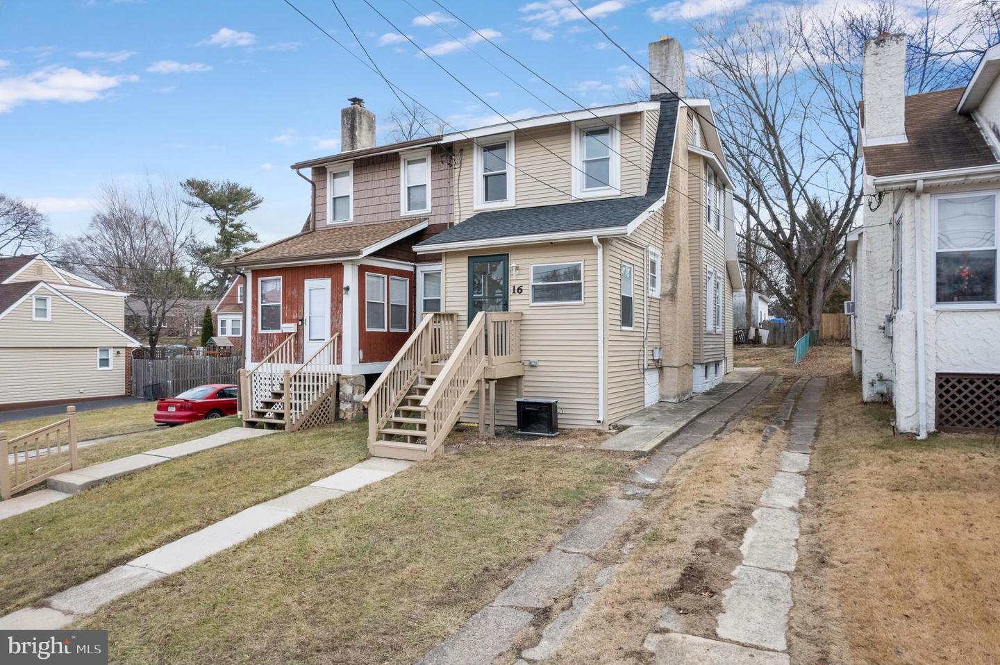 16 Ridgeway Ave