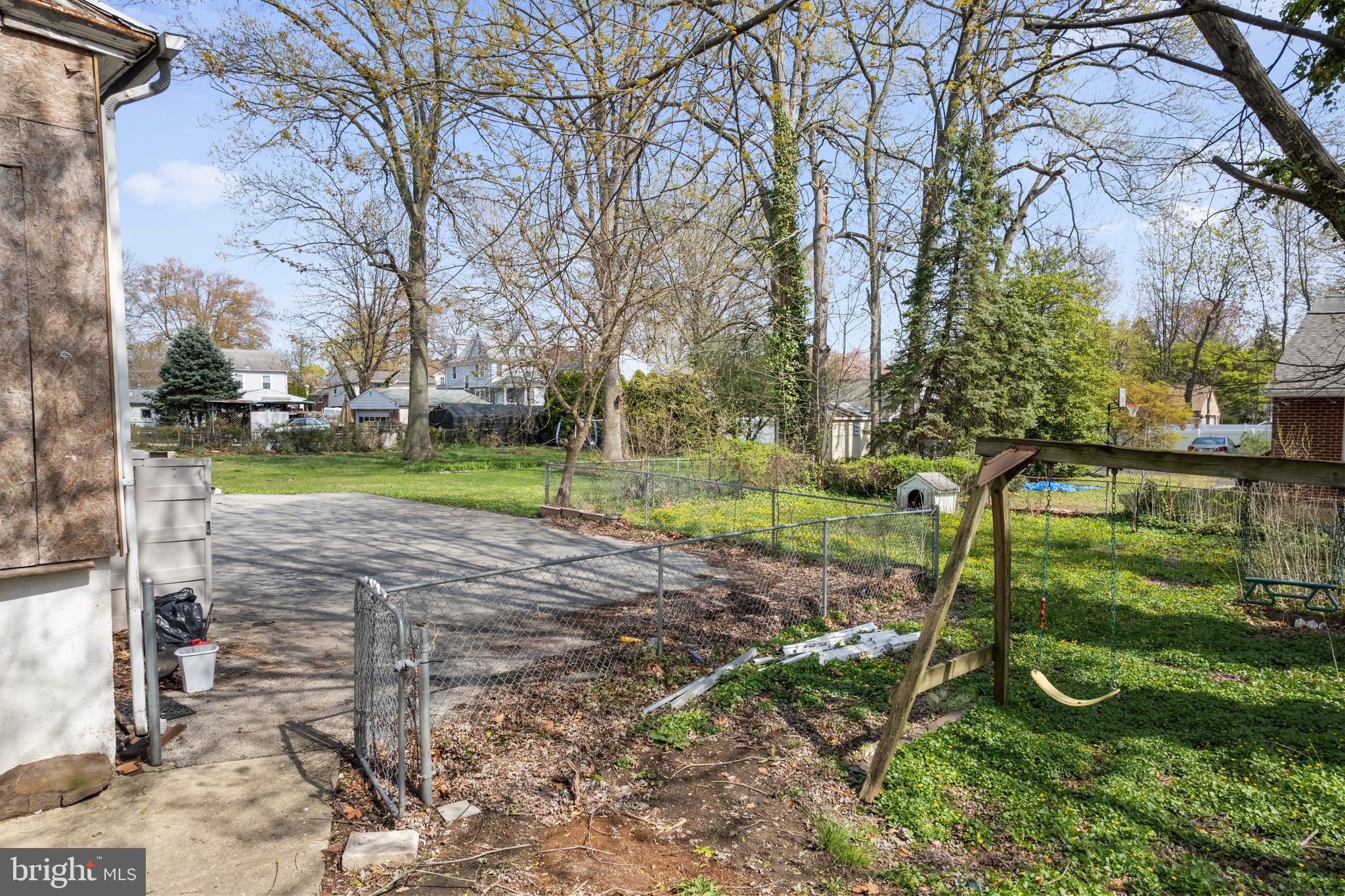 320 W Providence Rd