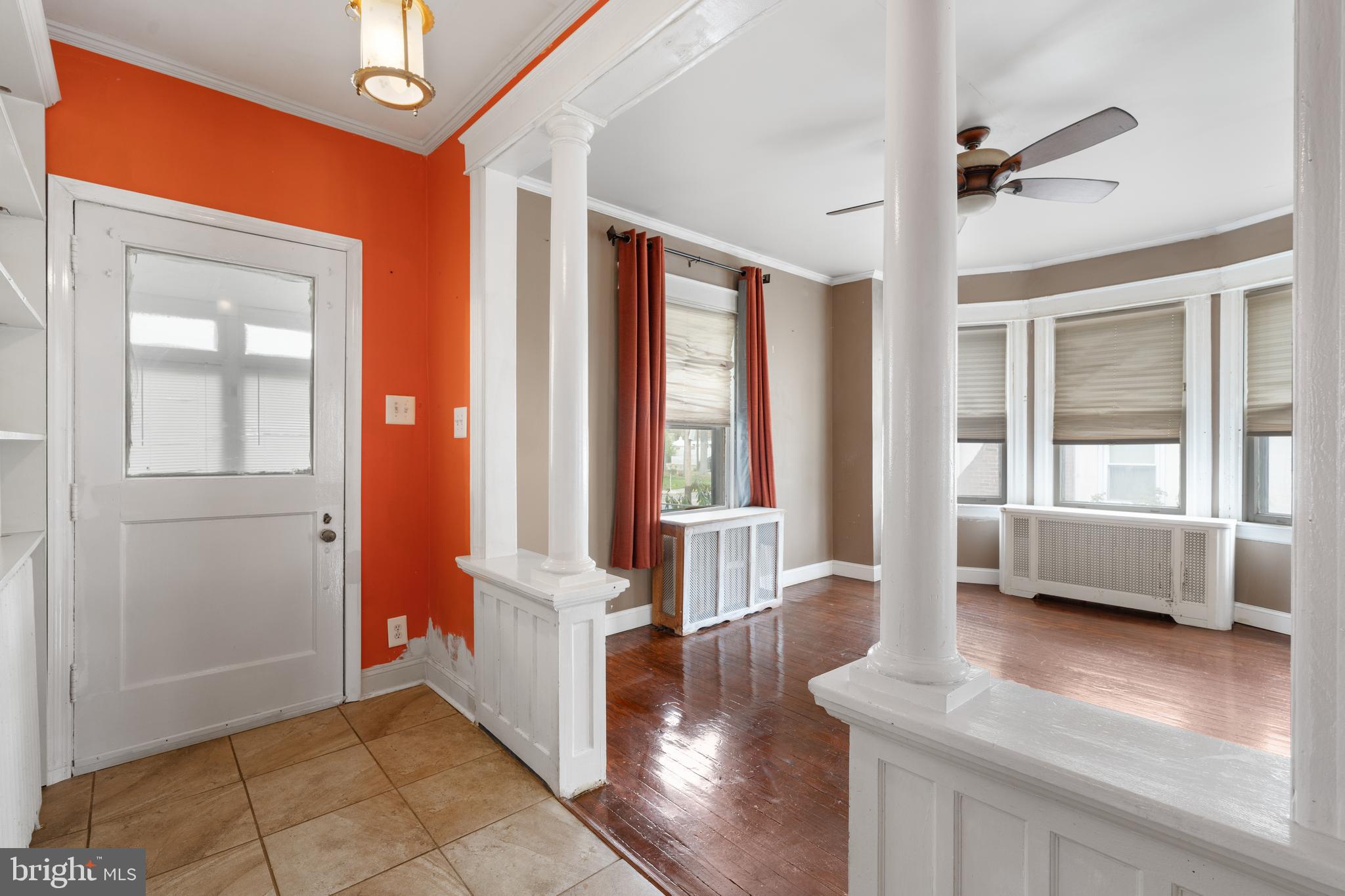 320 W Providence Rd